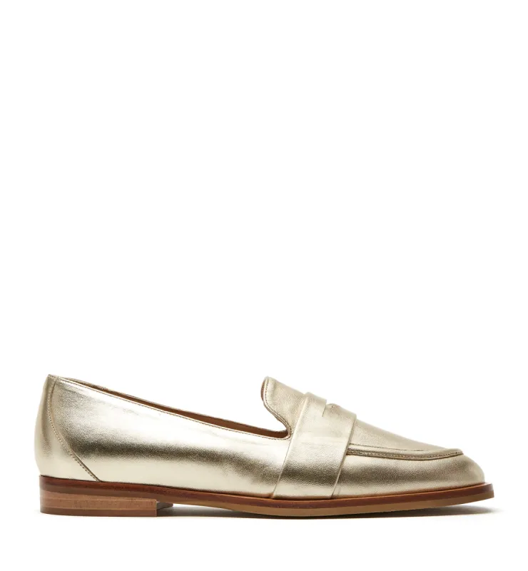 BO LEATHER LOAFER sold by La CANADIENNE