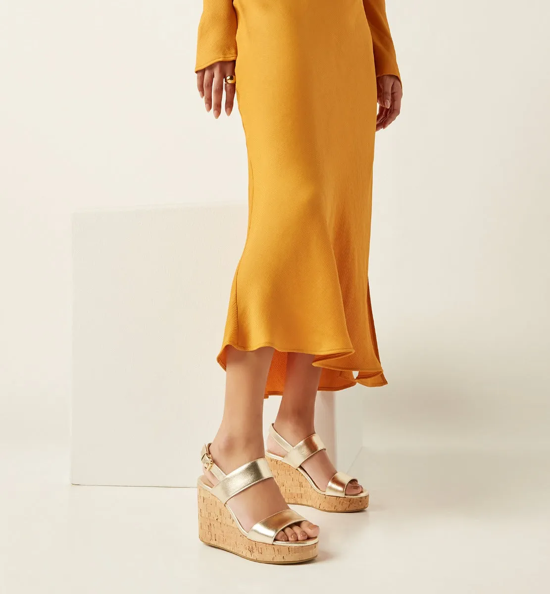 FIRENZECORK LEATHER WEDGE SANDAL sold by La CANADIENNE product image thumbnail 5