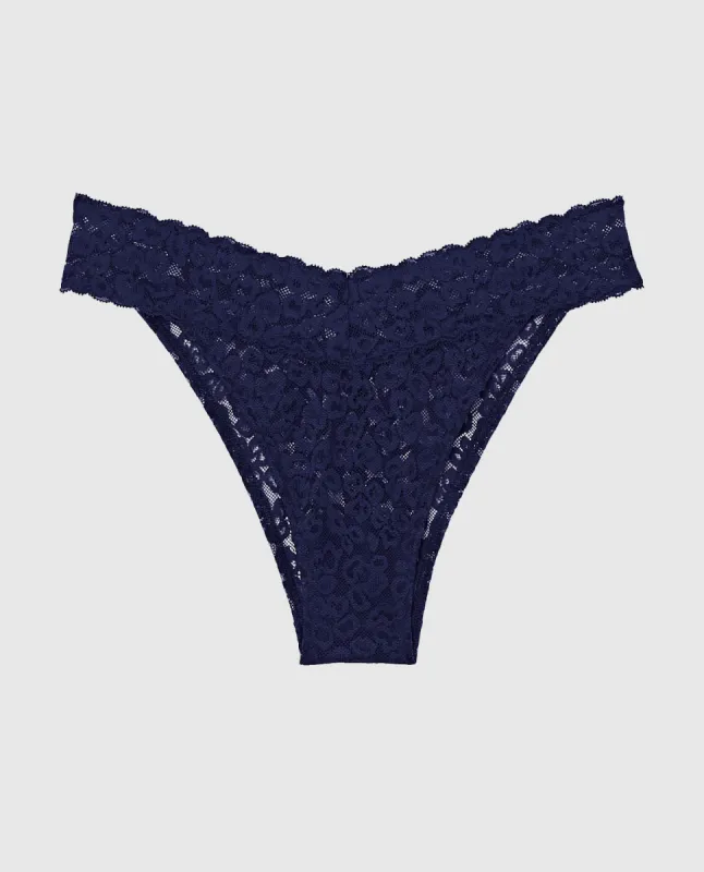 V-Waist Cheeky Panty made by Essentials