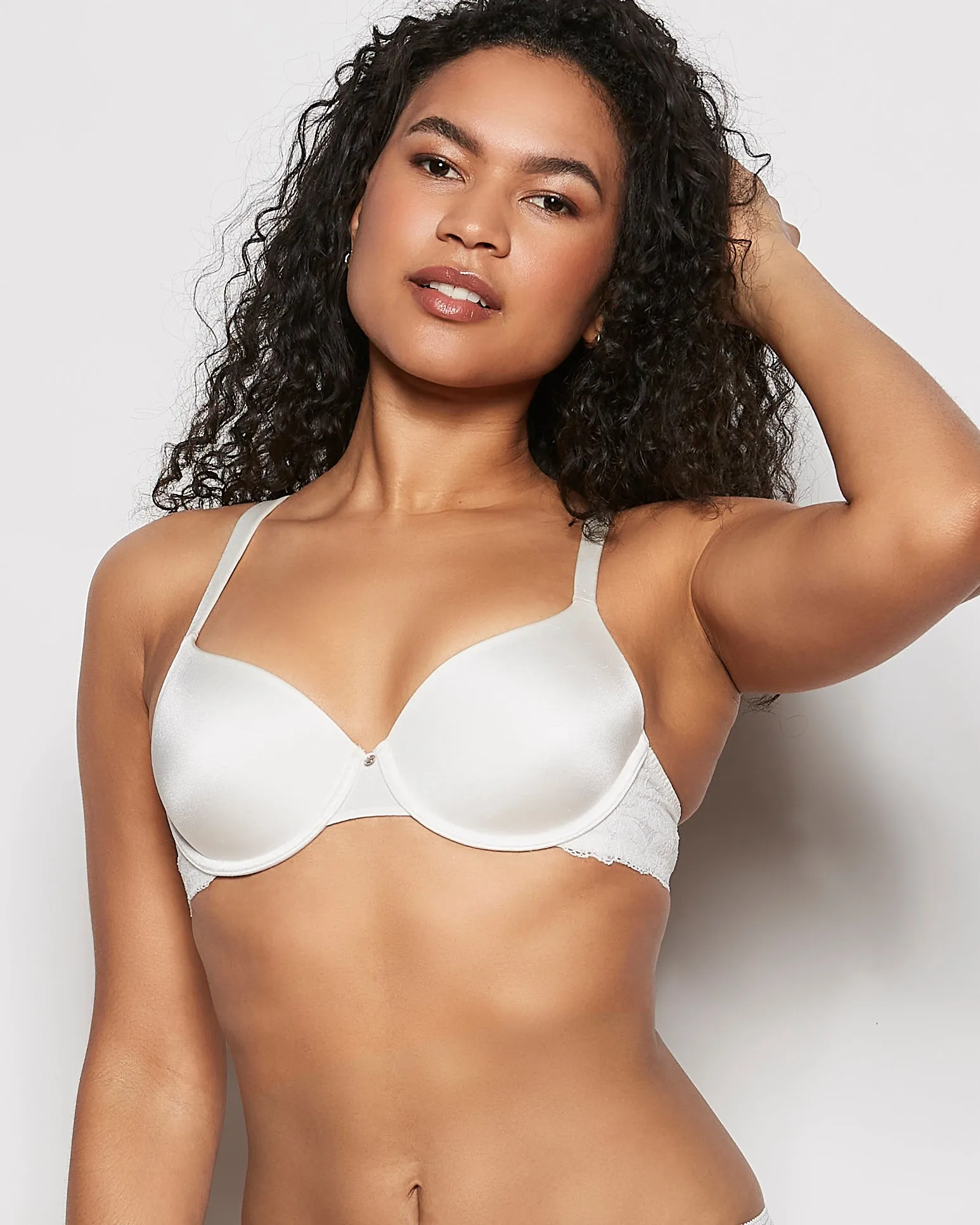 Lightly Lined Full Coverage Bra with Lace in Ivory sold by La SENZA