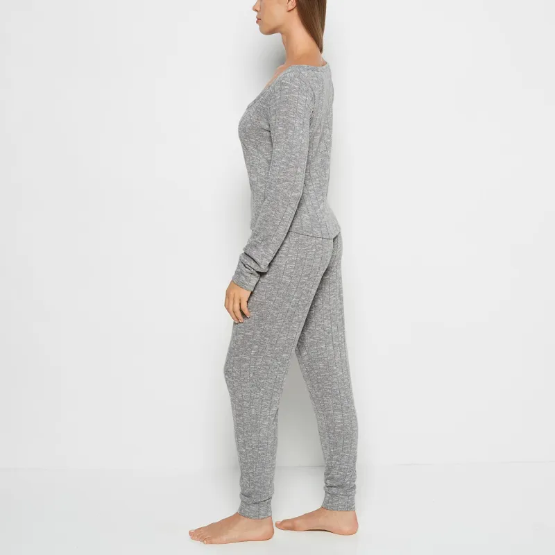 PJ Set with LS Logo Patch in Light Grey Cozy sold by La SENZA