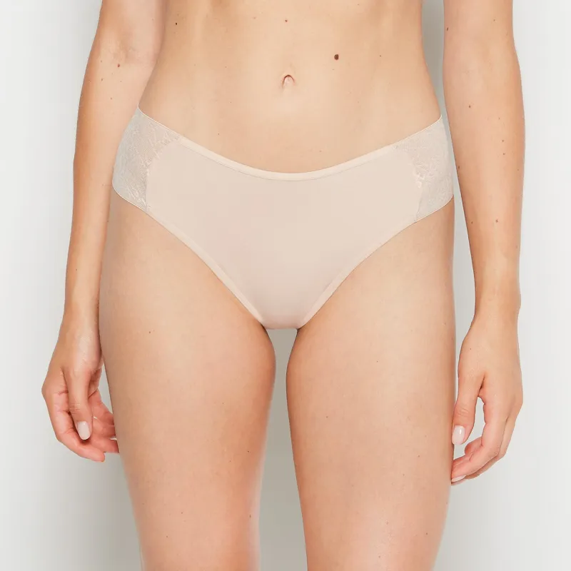 Cheeky Thong Panty with Logo in Cameo Rose sold by La SENZA