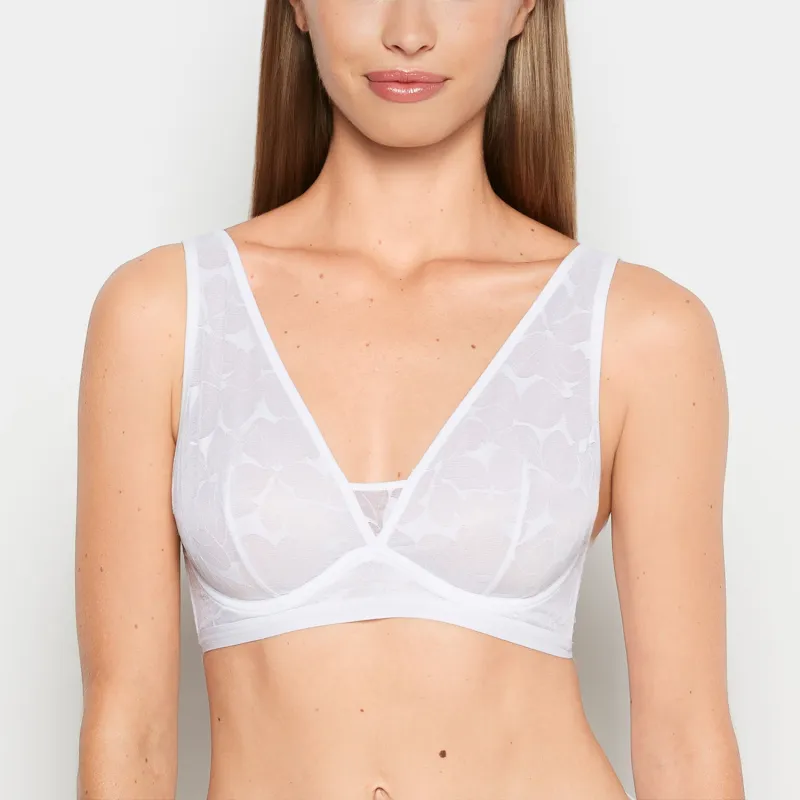 Lined Triangle Bralette in Powdered Sugar sold by La SENZA