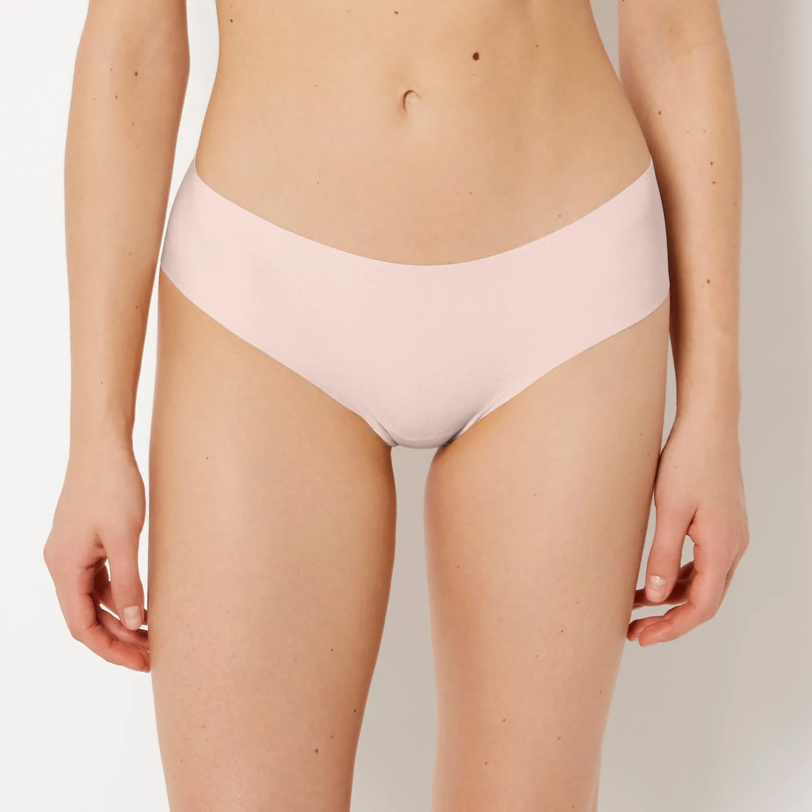 No Show Cheeky Panty in Pearl Blush sold by La SENZA