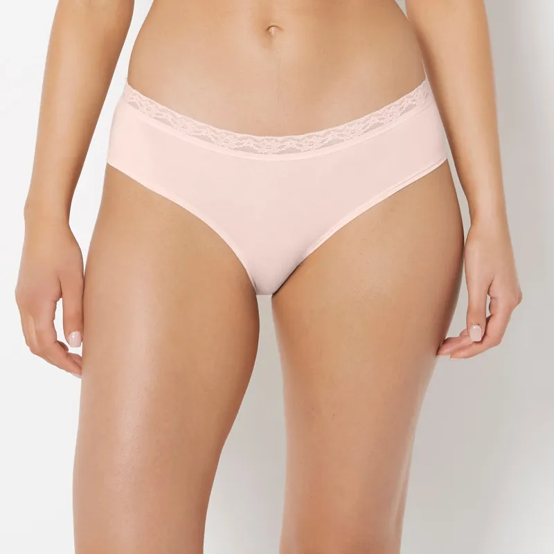 Ultrasoft Modal Hipster Panty with Lace Trim in Pearl Blush made by La SENZA