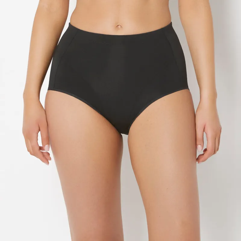 Sculpting Mid-Waist Brief in Tuxedo Black made by La SENZA