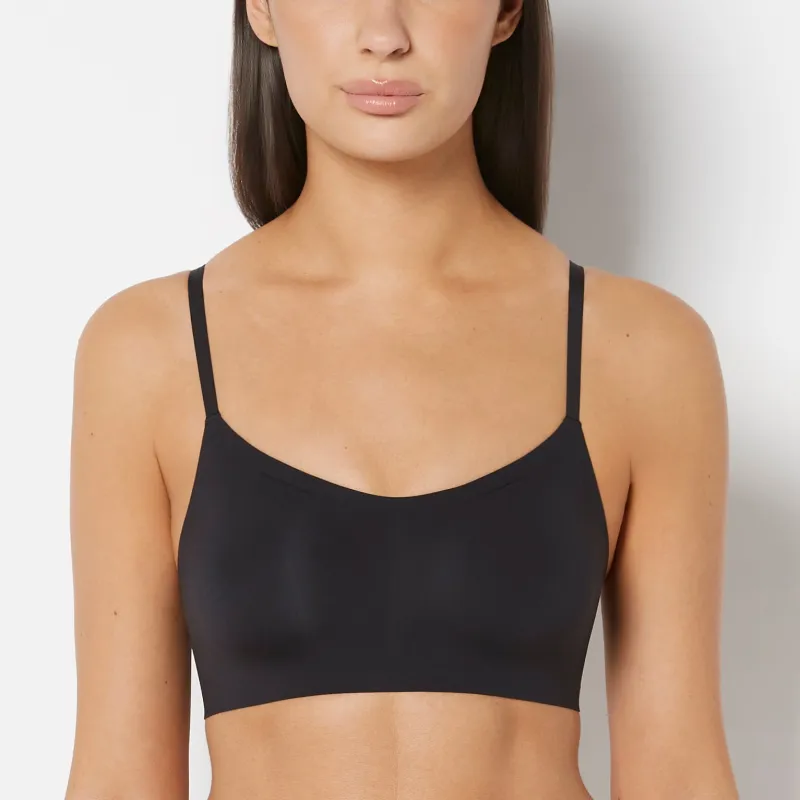 Scoop Neck Padded Bralette in Tuxedo Black made by La SENZA