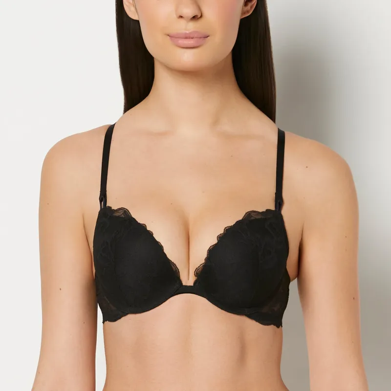 Push up Plunge Bra With Lush Lace in Tuxedo Black made by La SENZA