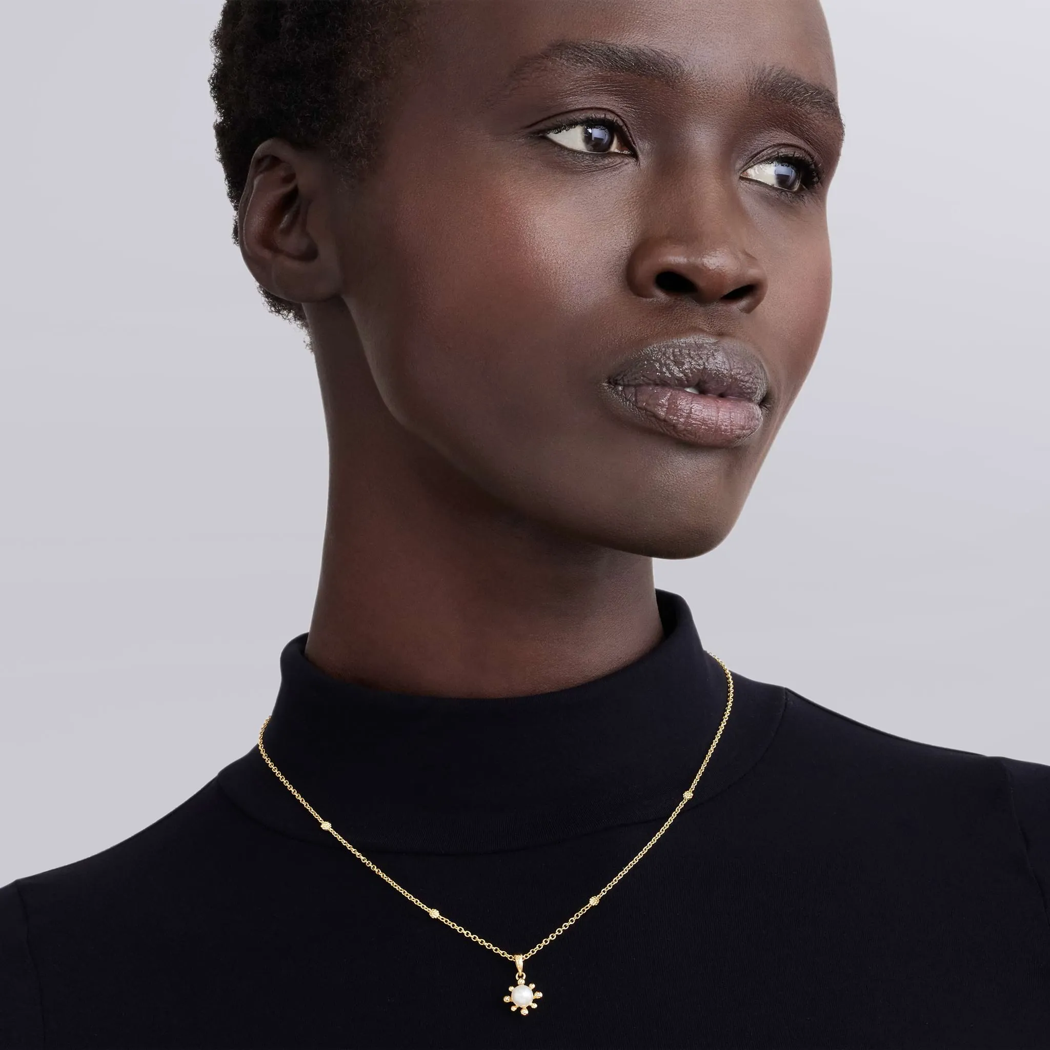 Luna 18K Gold Petite Fleur Pearl Diamond Pendant Necklace sold by LAGOS product image thumbnail 2