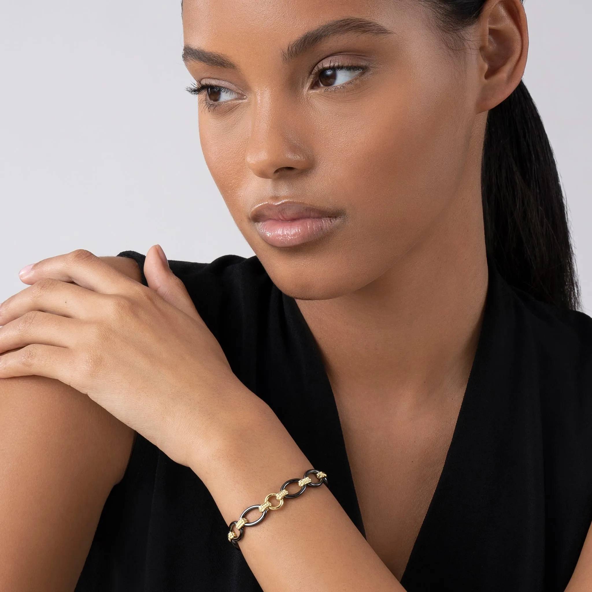 Meridian 18K Gold and Black Ceramic Link Bracelet | 10mm sold by LAGOS product image thumbnail 2