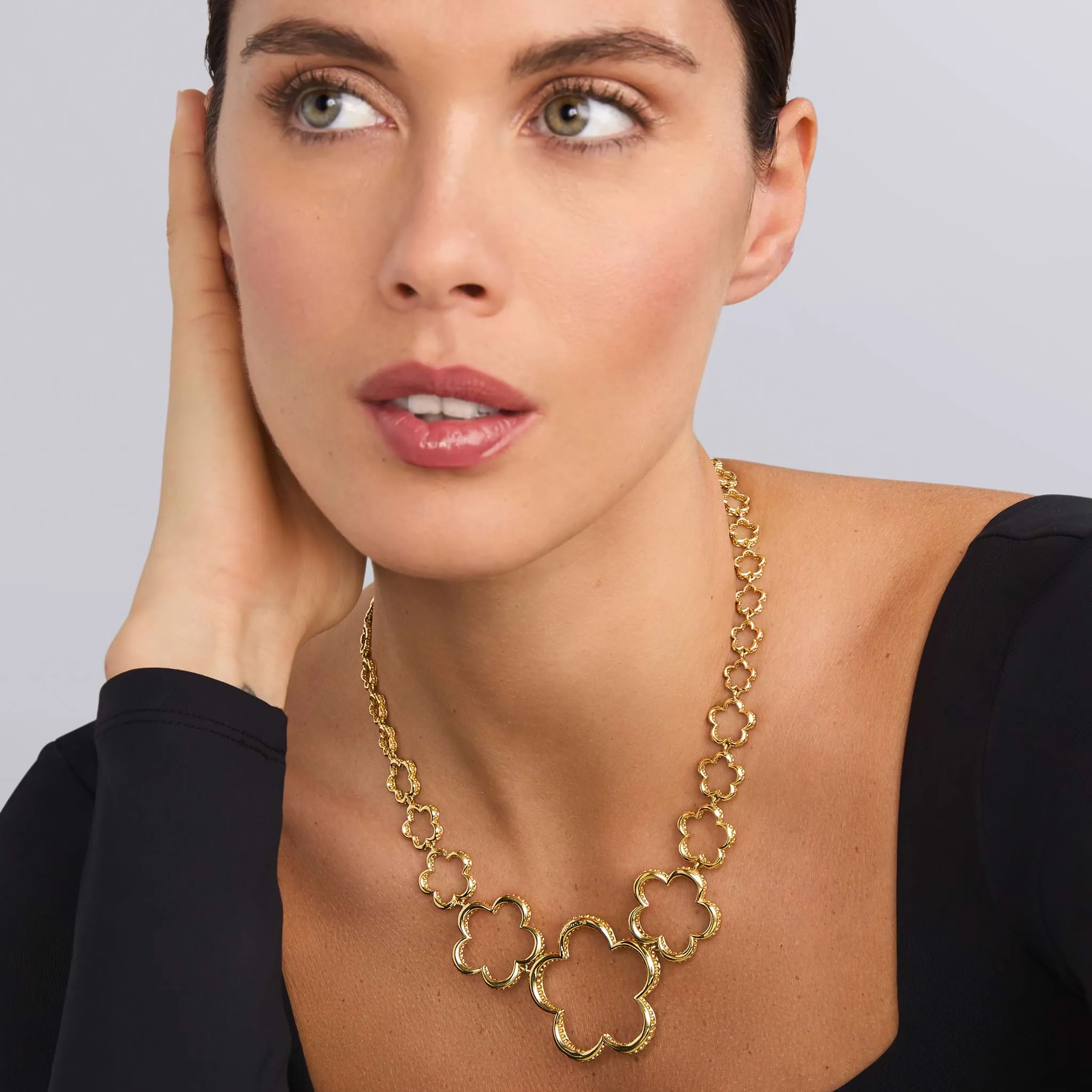 Caviar Gold 18K Gold Floral Link Necklace sold by LAGOS product image thumbnail 2