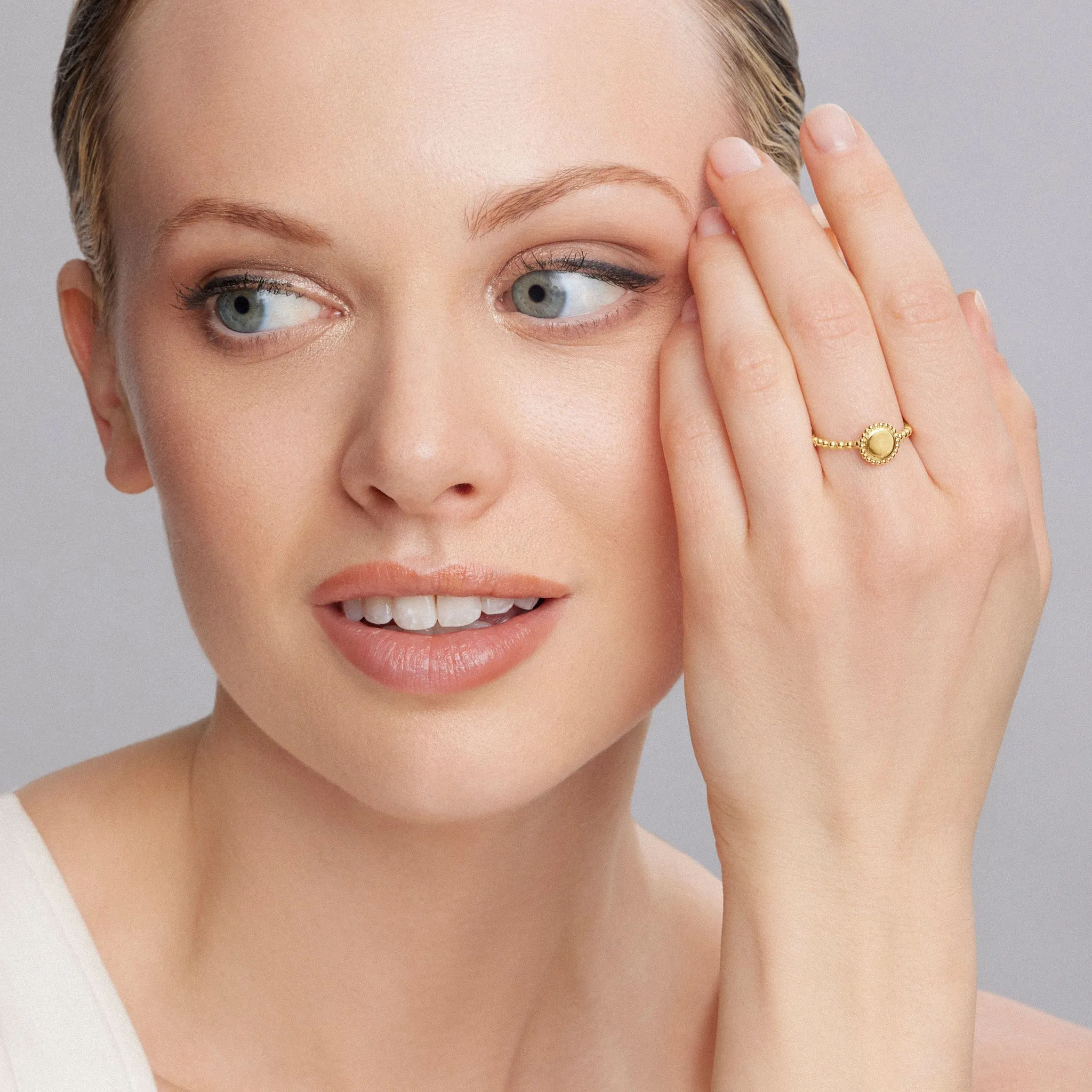 Caviar Gold 18K Gold Circle Ring sold by LAGOS product image thumbnail 2