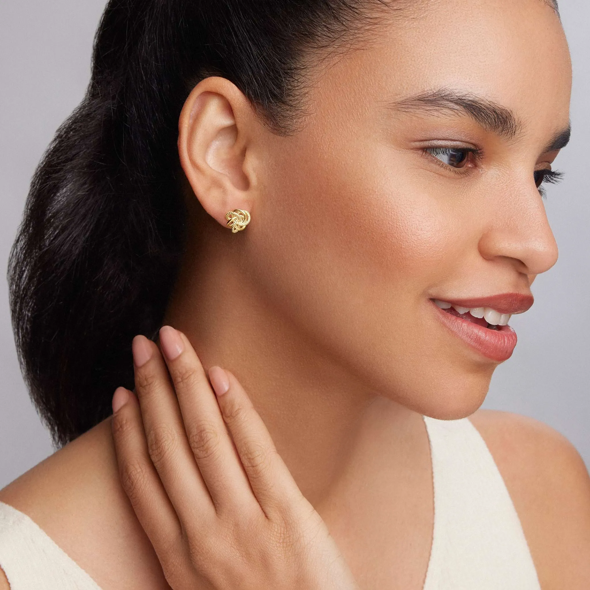 Love Knot Large 18K Gold Love Knot Stud Earrings sold by LAGOS product image thumbnail 2