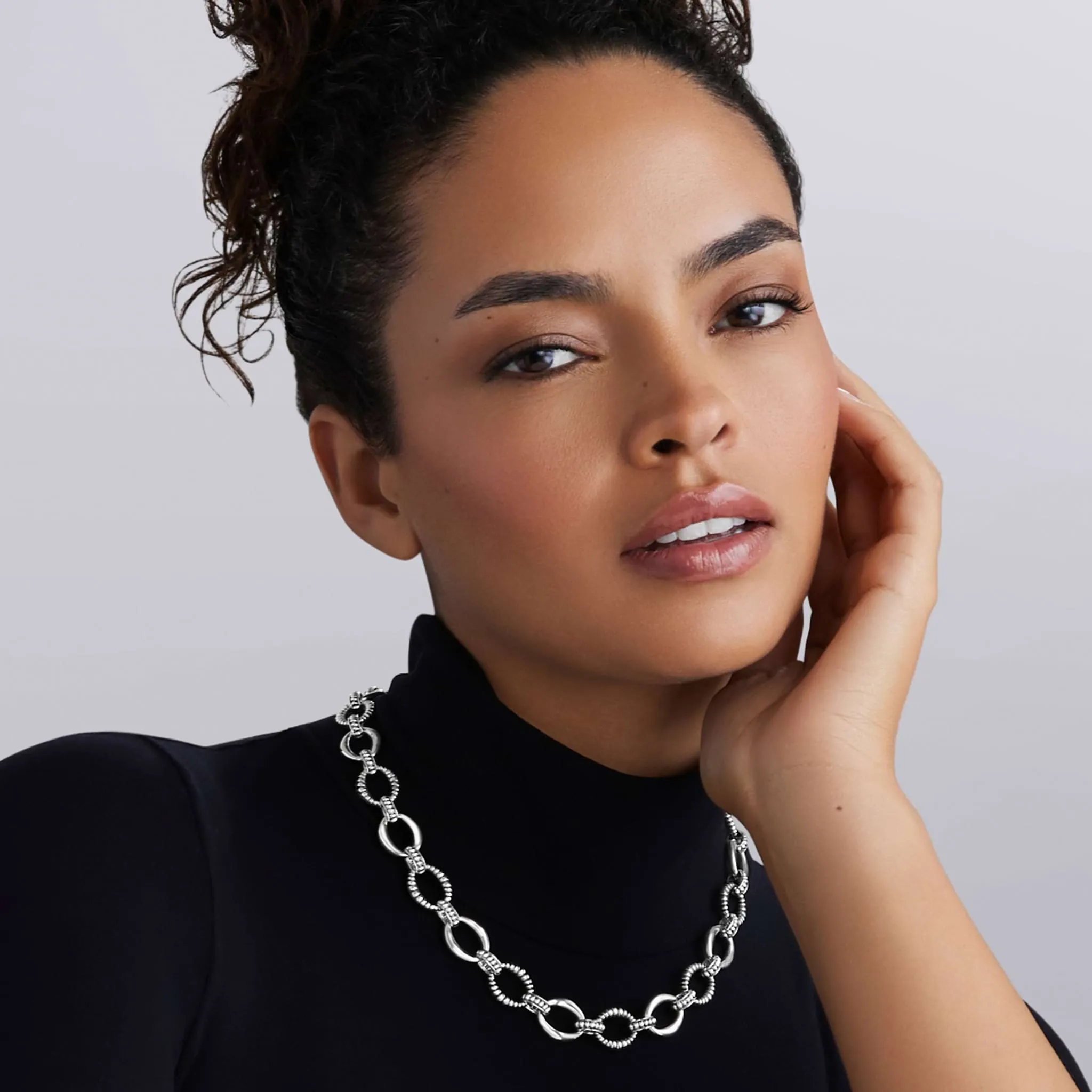 Signature Caviar Sterling Silver Oval Fluted Link Necklace | 15mm sold by LAGOS product image thumbnail 2