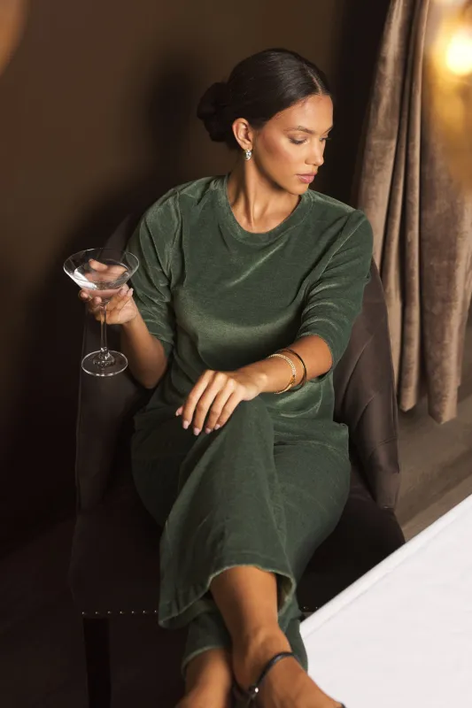 SANTA MONICA VELOUR MITERED BACK ELBOW LENGTH TEE sold by LAmade