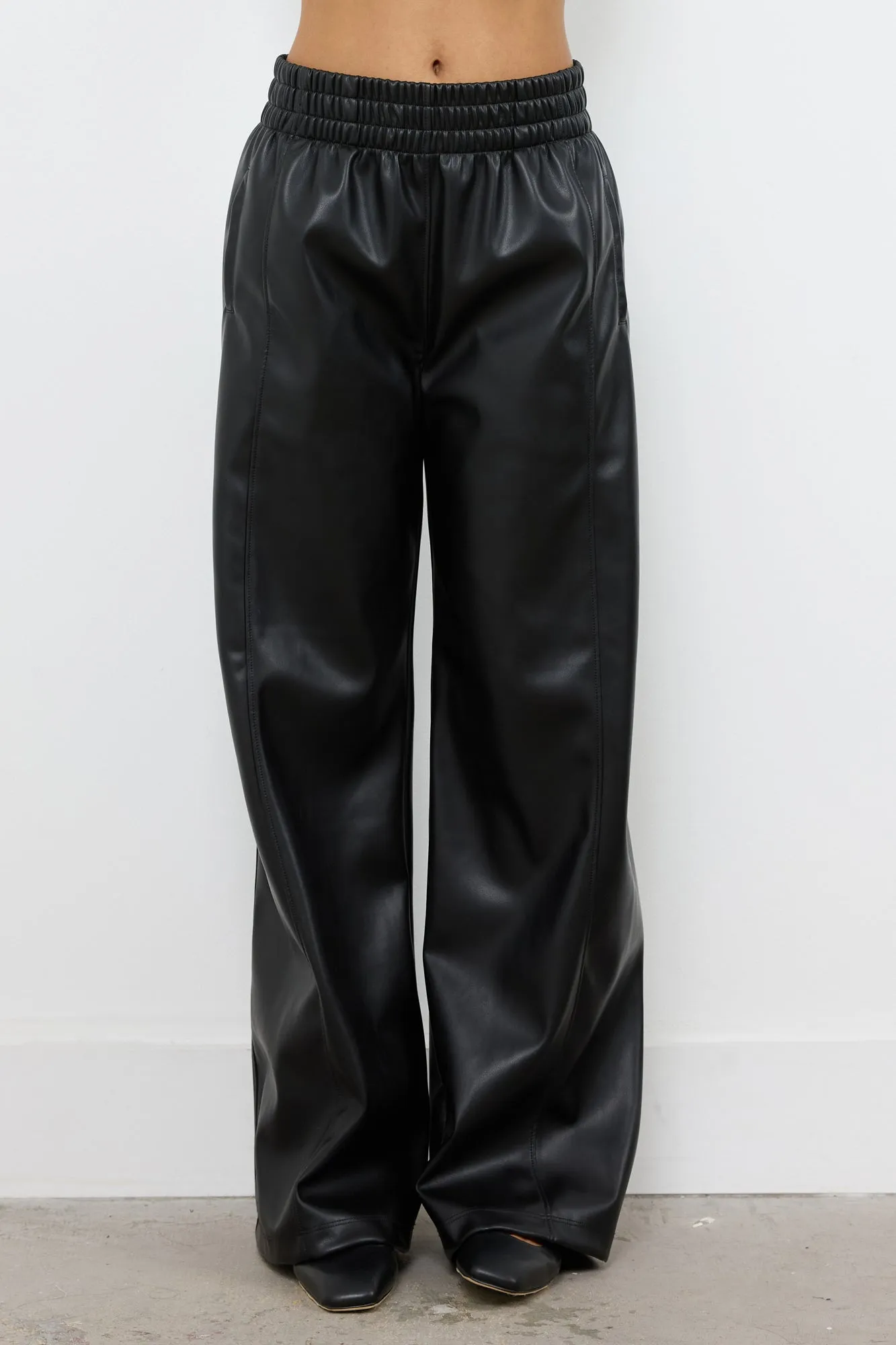 MODERN WIDE LEG VEGAN LEATHER PANT sold by LAmade product image thumbnail 3