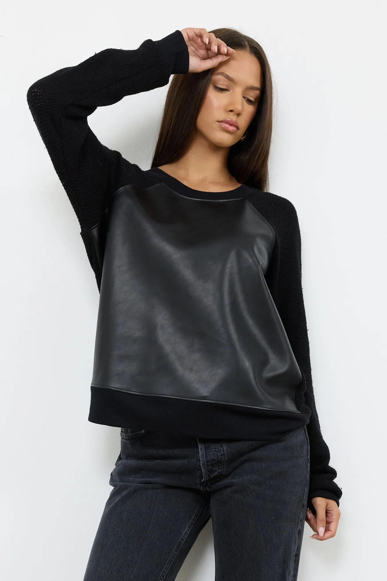 NOAH LONG SLEEVE PULLOVER sold by LAmade product image thumbnail 2