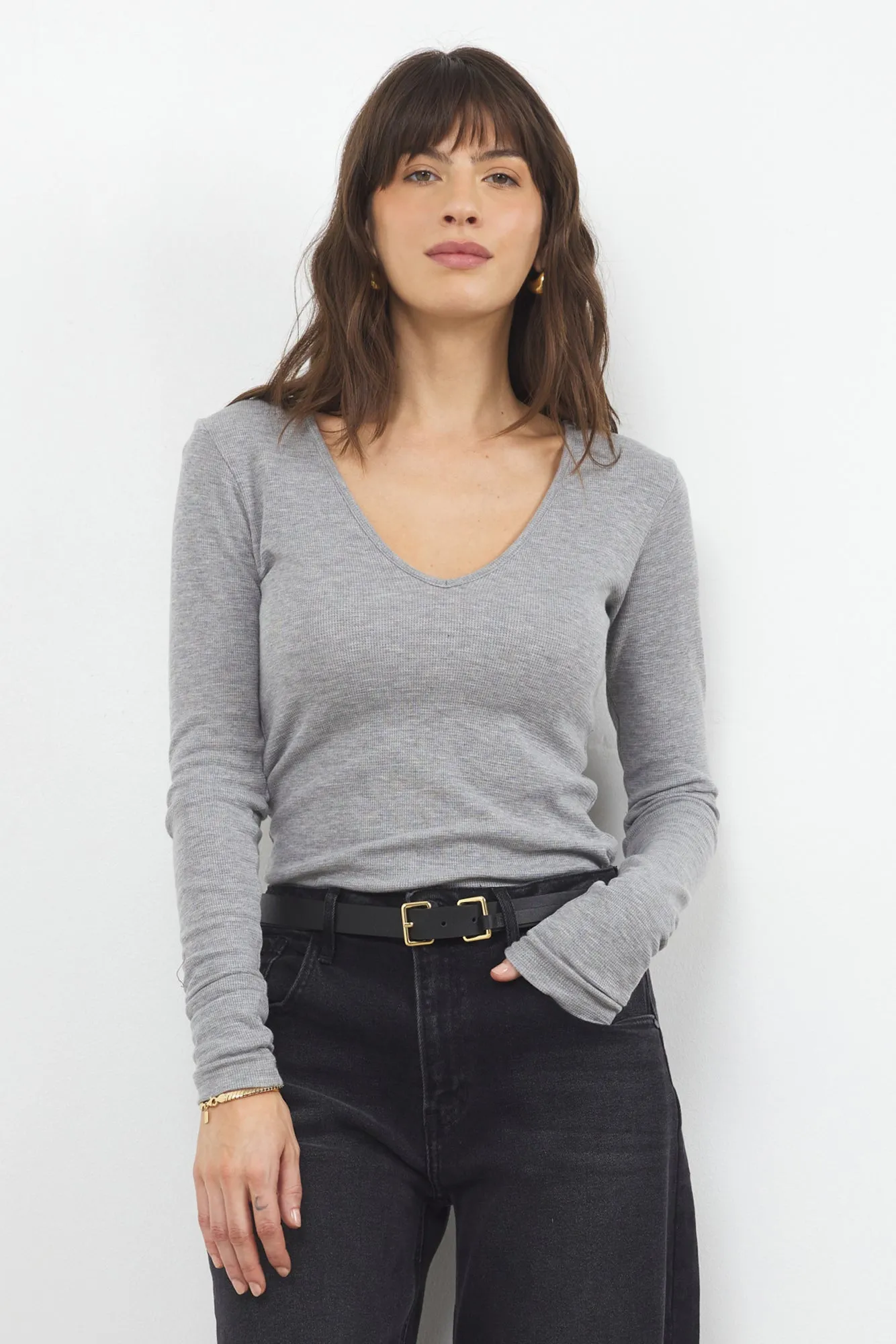 STANDARD V NECK LONG SLEEVE THERMAL TOP sold by LAmade product image thumbnail 3