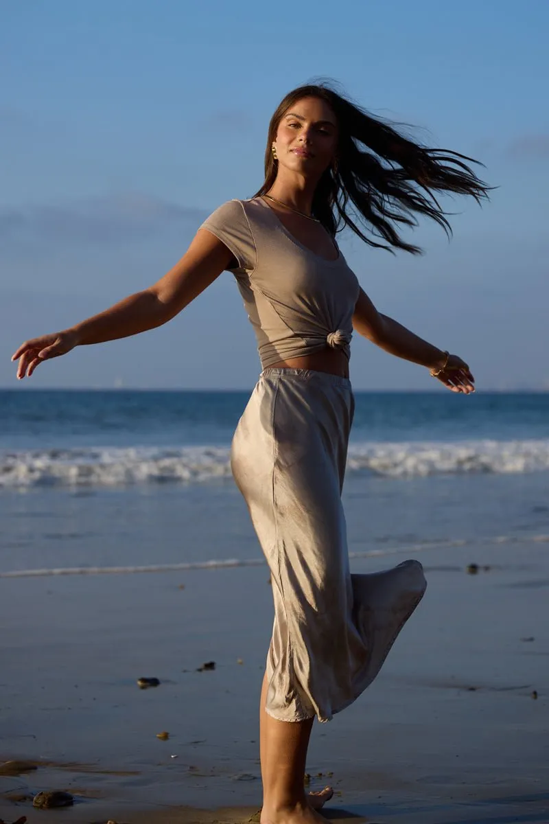 SKYE TEE sold by LAmade product image thumbnail 4