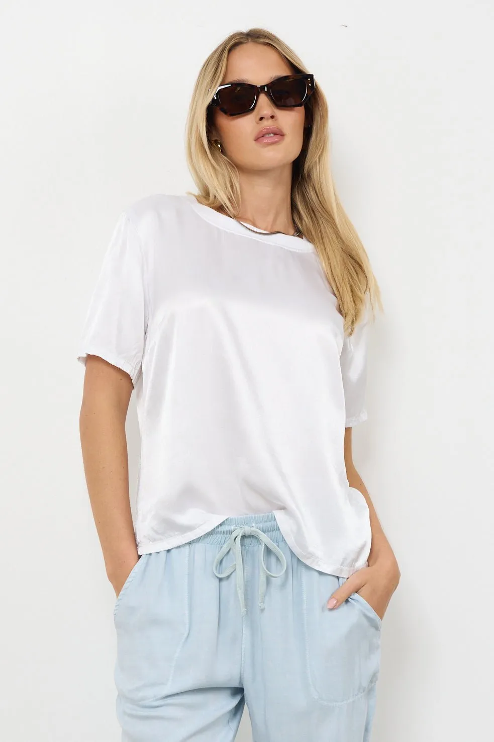 OCEAN SIDE SILKY TEE - FINAL SALE sold by LAmade product image thumbnail 3