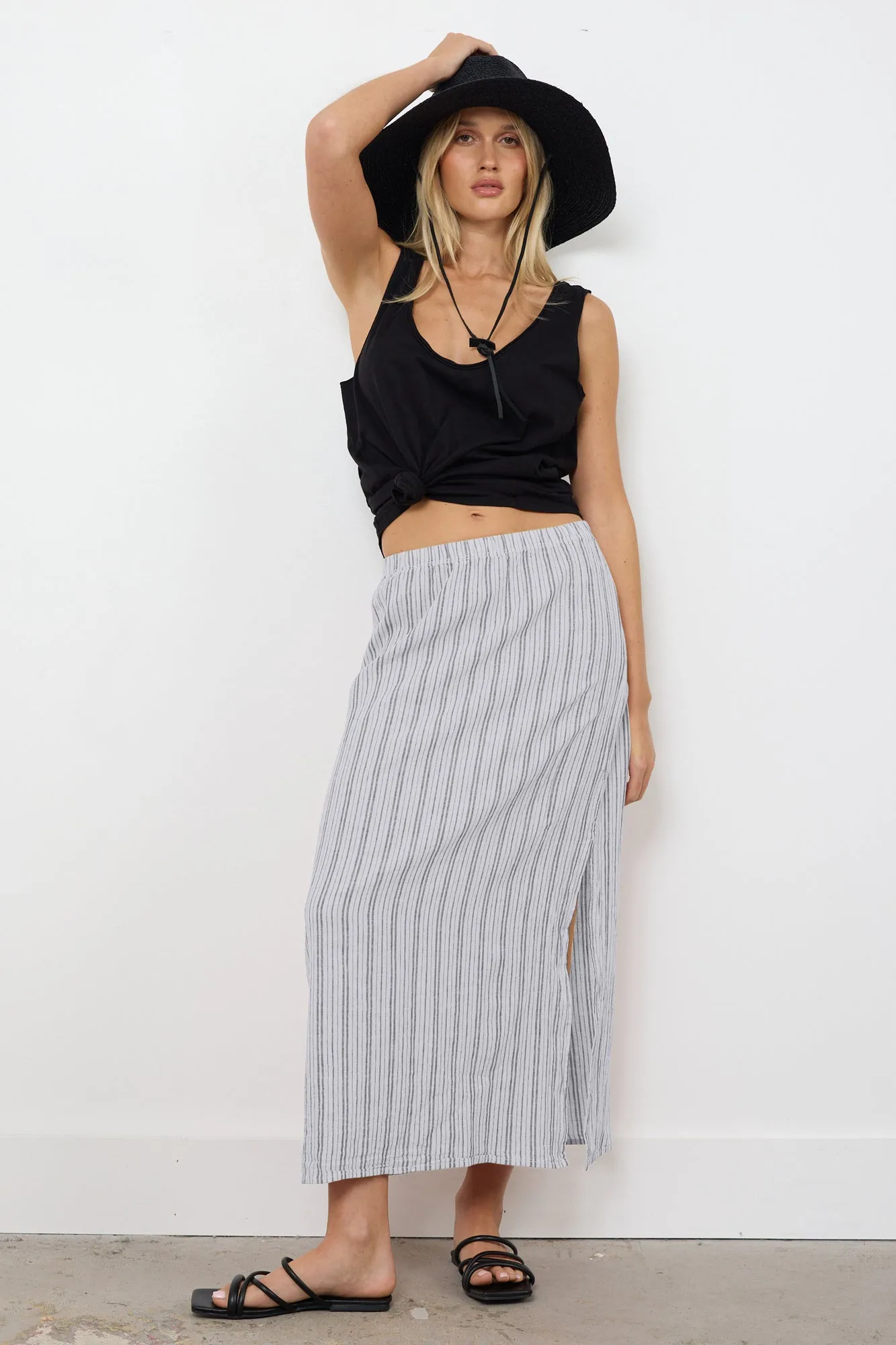 VICTORIA LINEN SKIRT - FINAL SALE sold by LAmade product image thumbnail 2