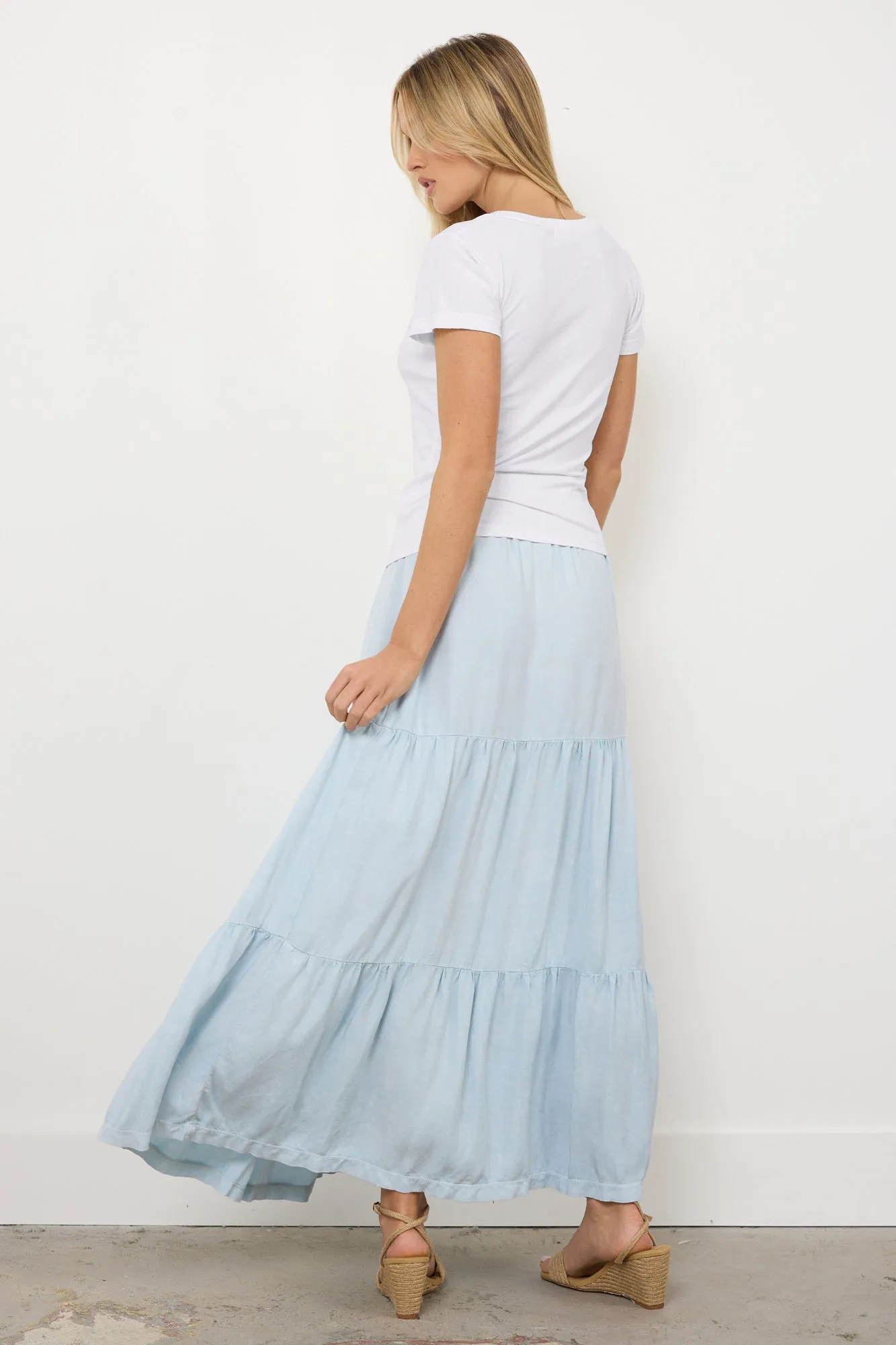 ARLO V NECK SHORT SLEEVE TEE sold by LAmade product image thumbnail 4