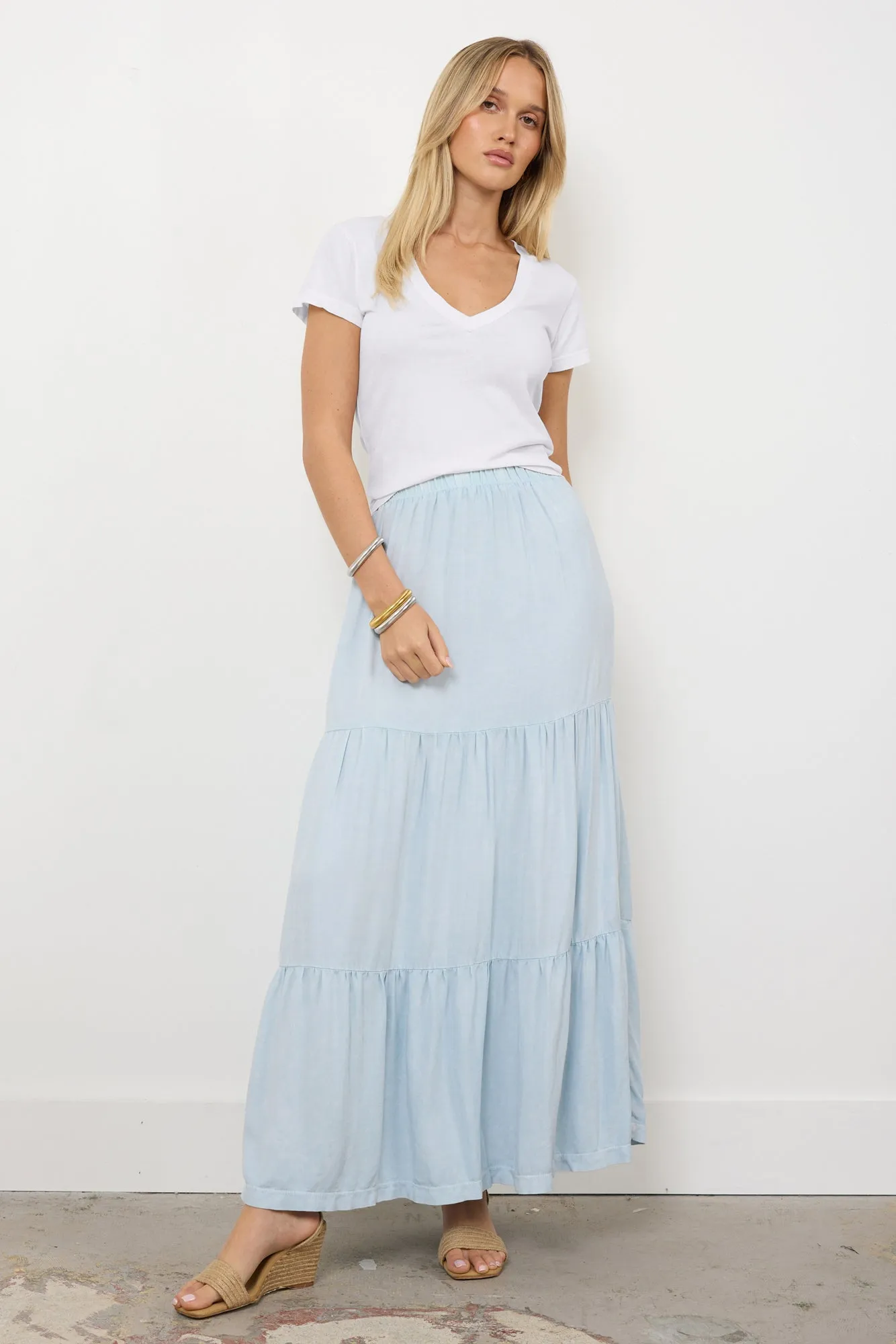 ARLO V NECK SHORT SLEEVE TEE sold by LAmade product image thumbnail 3