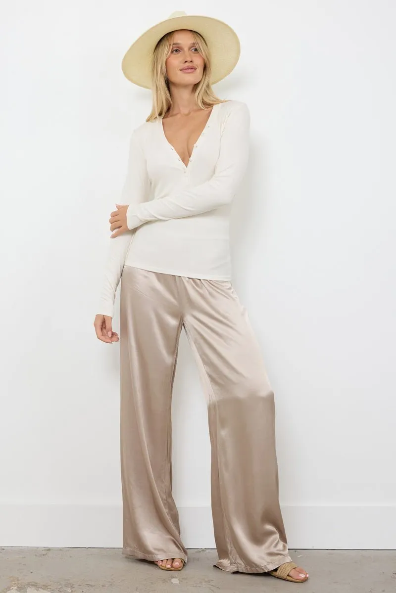 EVERLY LONG SLEEVE TOP sold by LAmade product image thumbnail 2