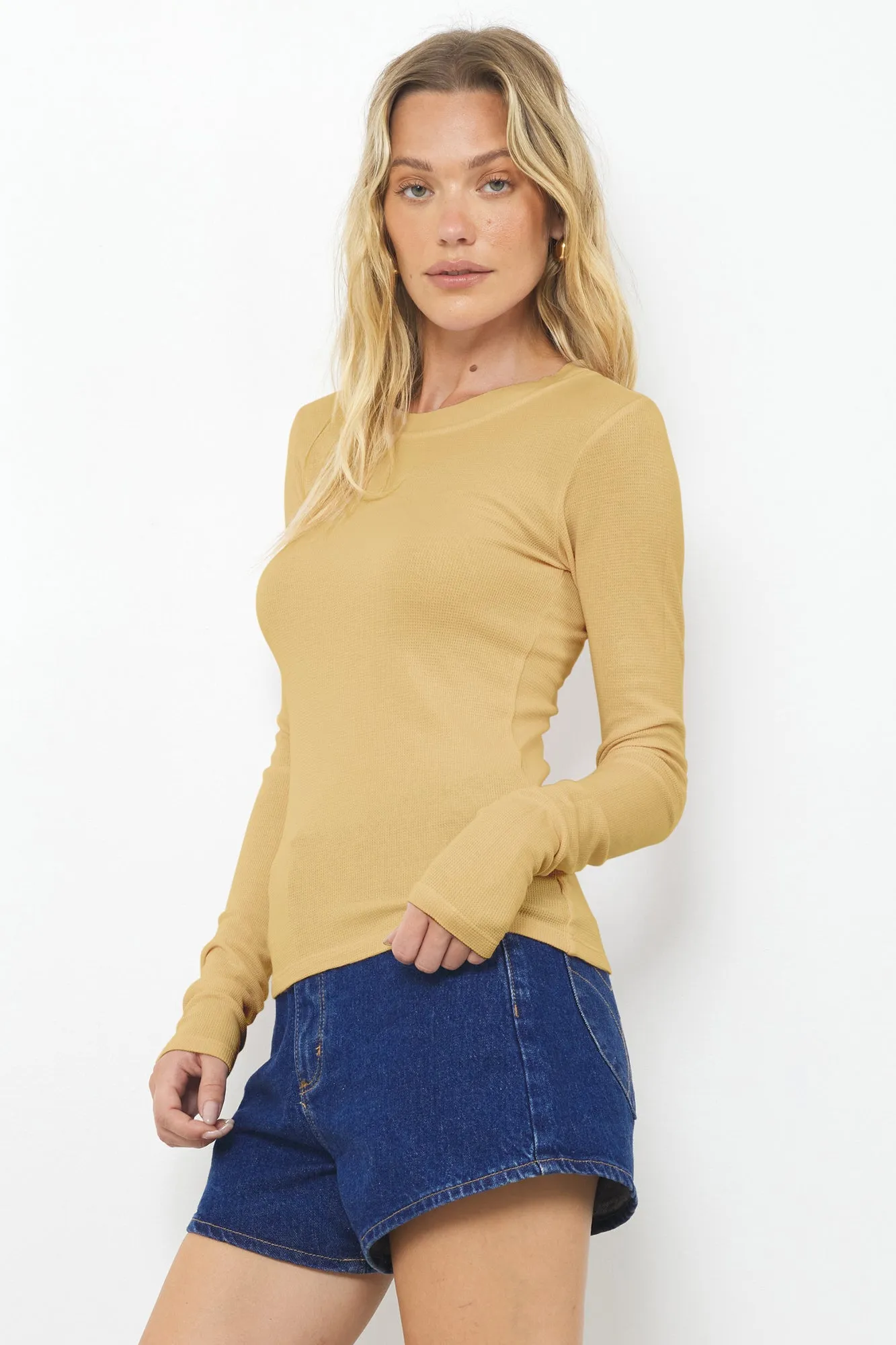 CLASSIC LONG SLEEVE THERMAL sold by LAmade product image thumbnail 3
