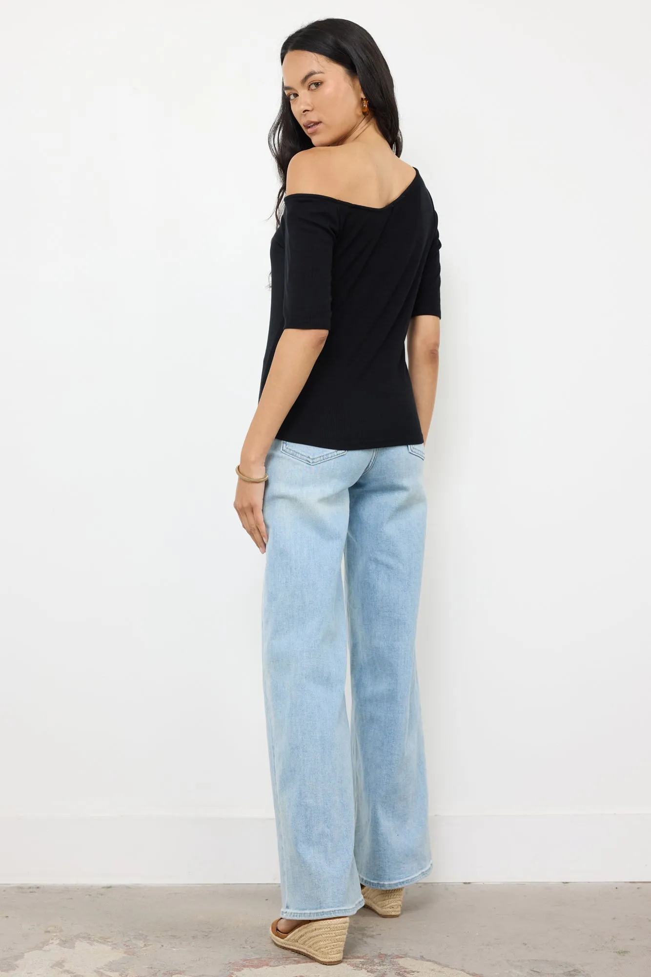 MIRA OFF SHOULDER TOP sold by LAmade product image thumbnail 4