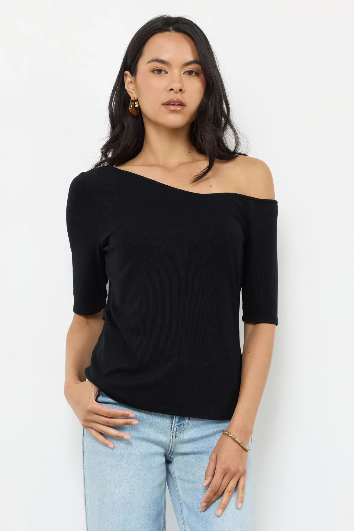 MIRA OFF SHOULDER TOP sold by LAmade product image thumbnail 2
