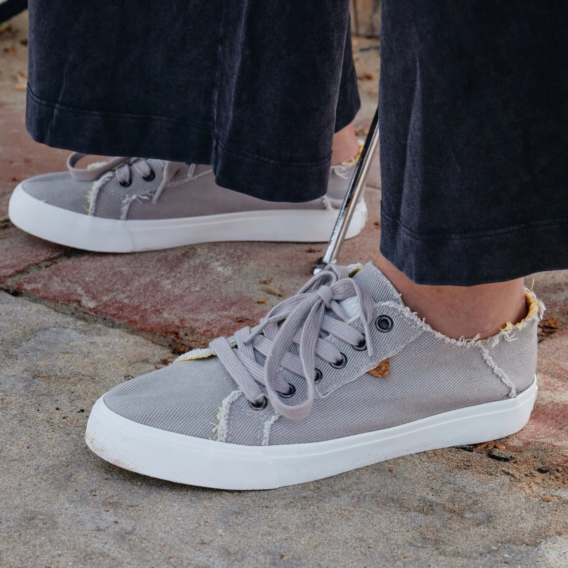 Vita Washed Canvas sold by Lamo product image thumbnail 2