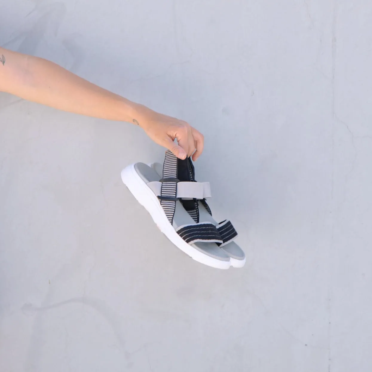 Summer sold by Lamo product image thumbnail 2