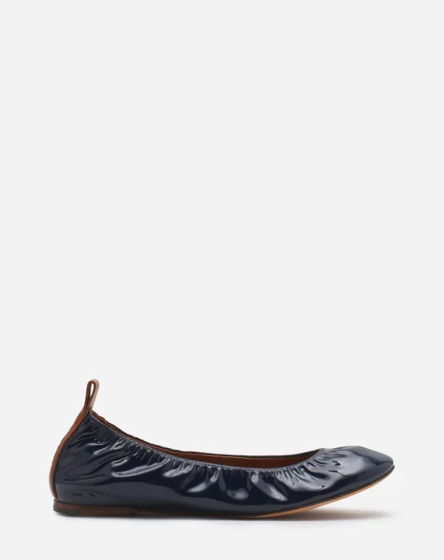 THE BALLERINA FLAT IN PATENT LEATHER sold by Lanvin