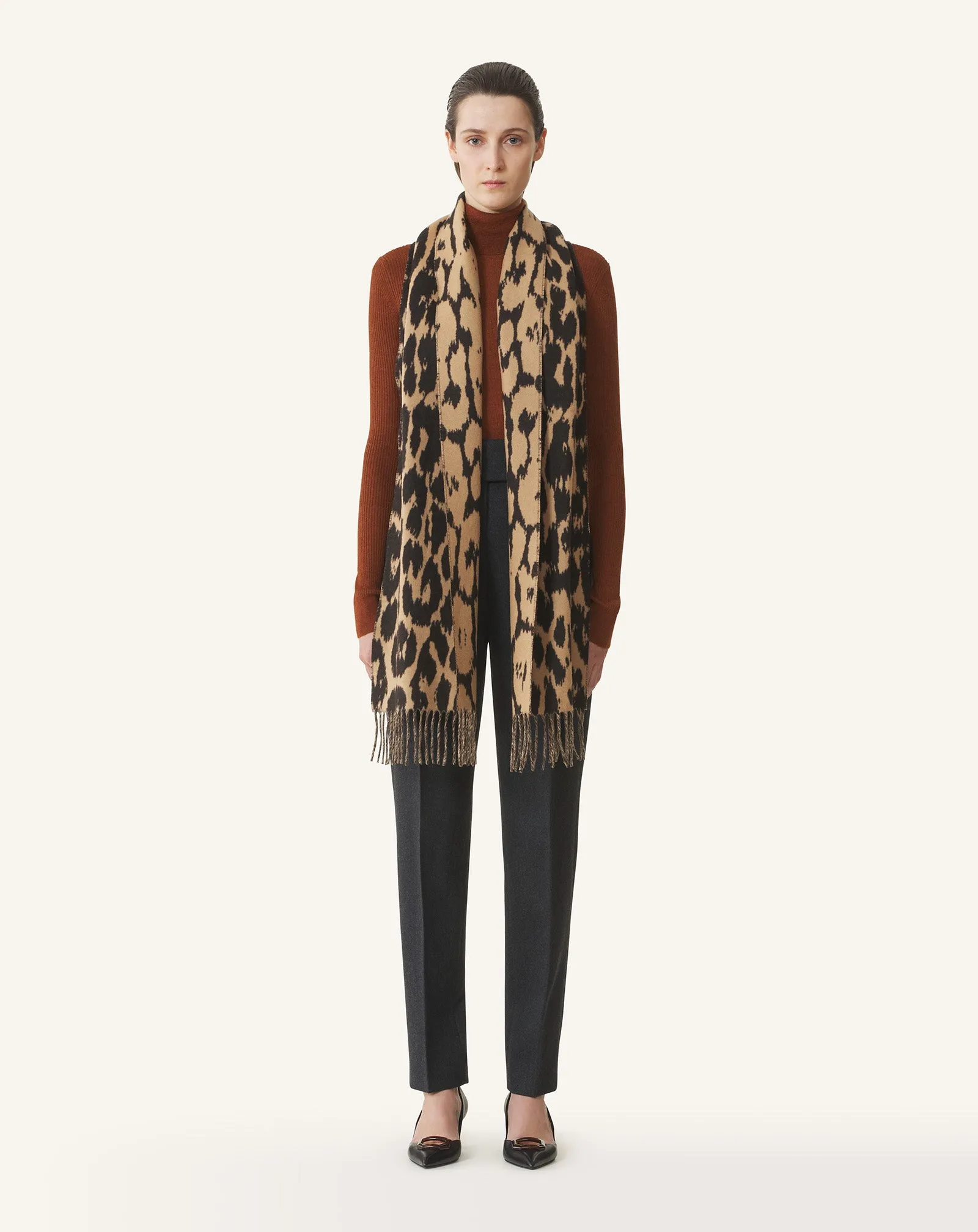 LEOPARD PRINT WOOL SCARF sold by Lanvin product image thumbnail 2