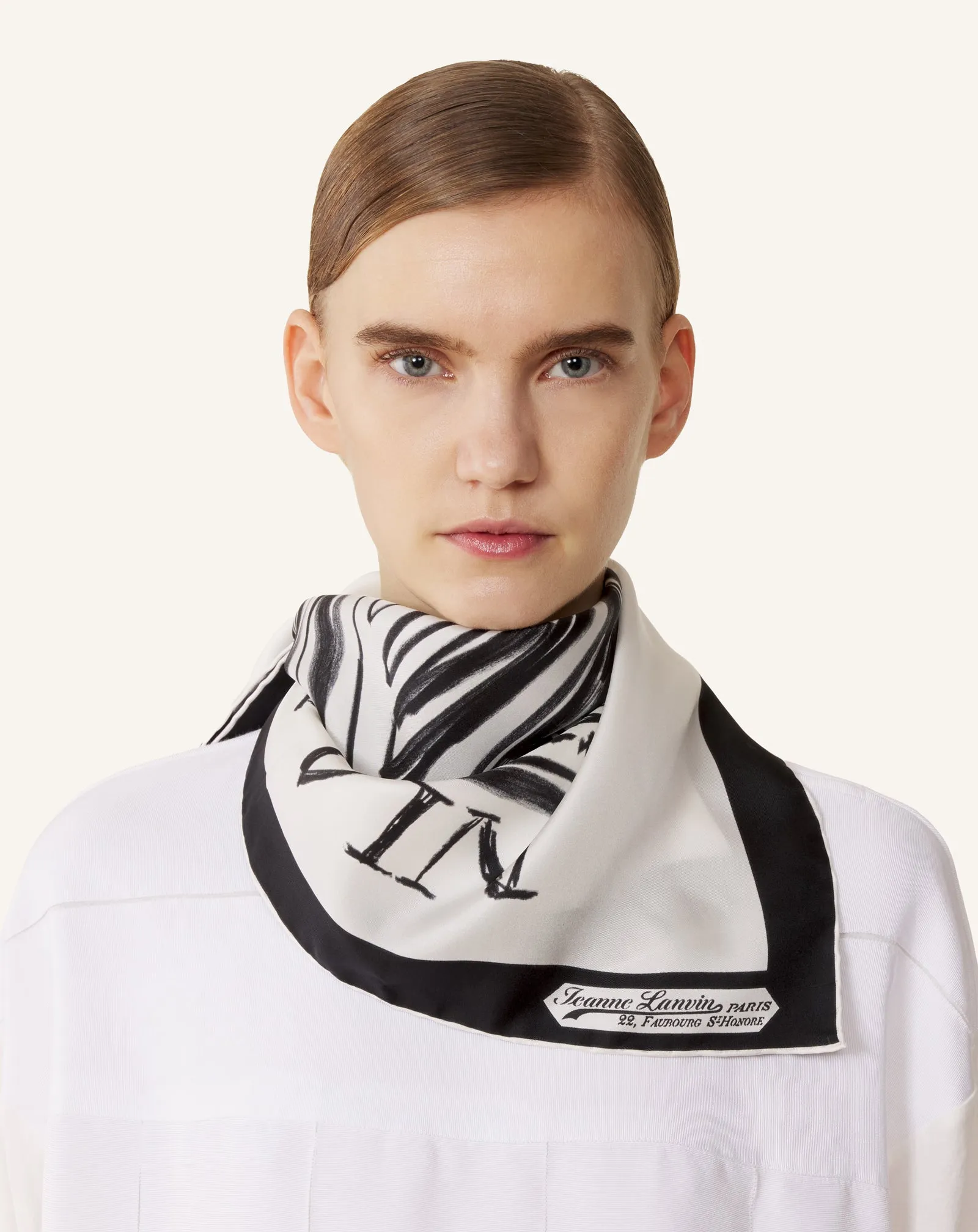 MOTHER & DAUGHTER PRINTED SILK SCARF sold by Lanvin product image thumbnail 2