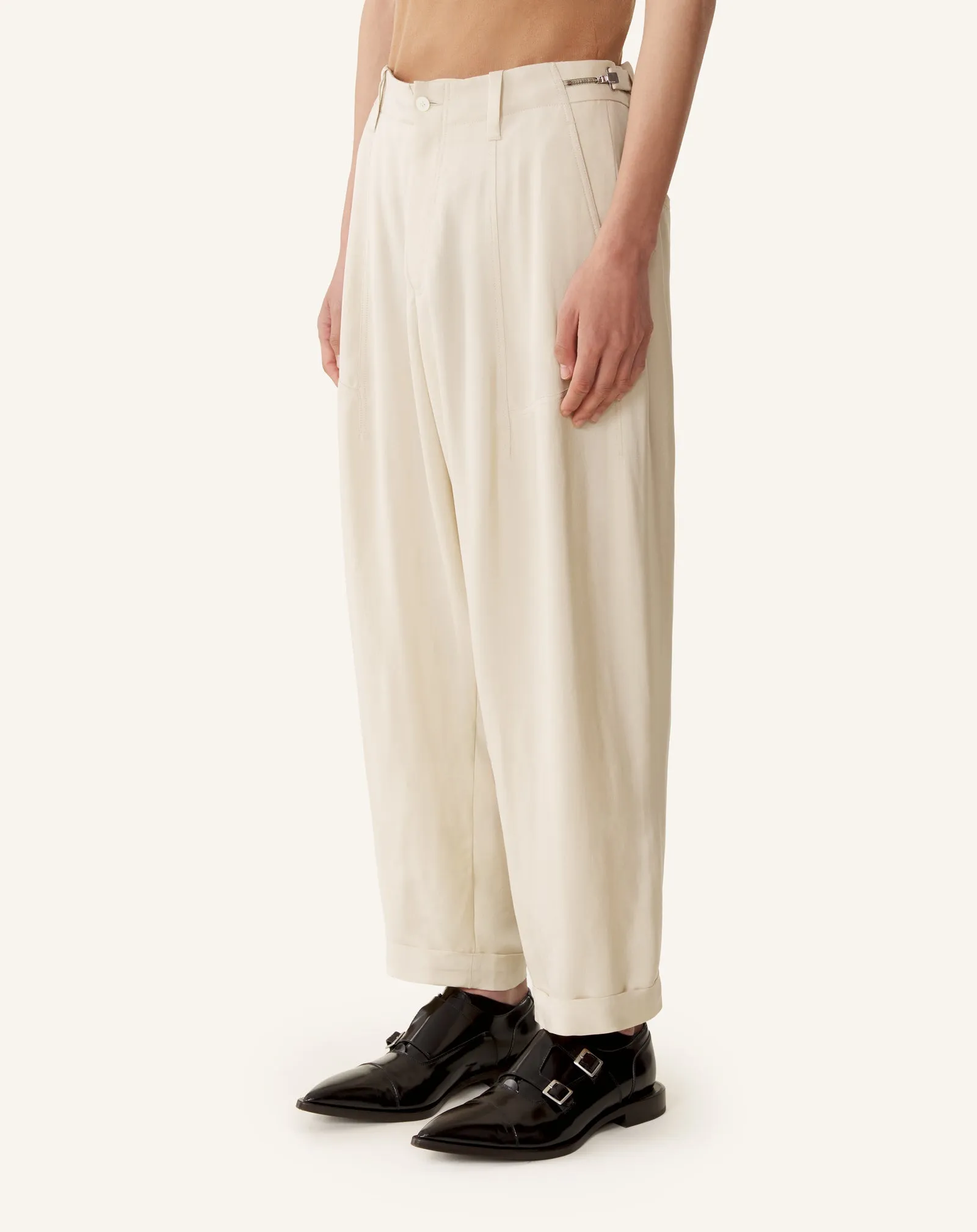 LOOSE-FIT PANTS IN VISCOSE sold by Lanvin product image thumbnail 3