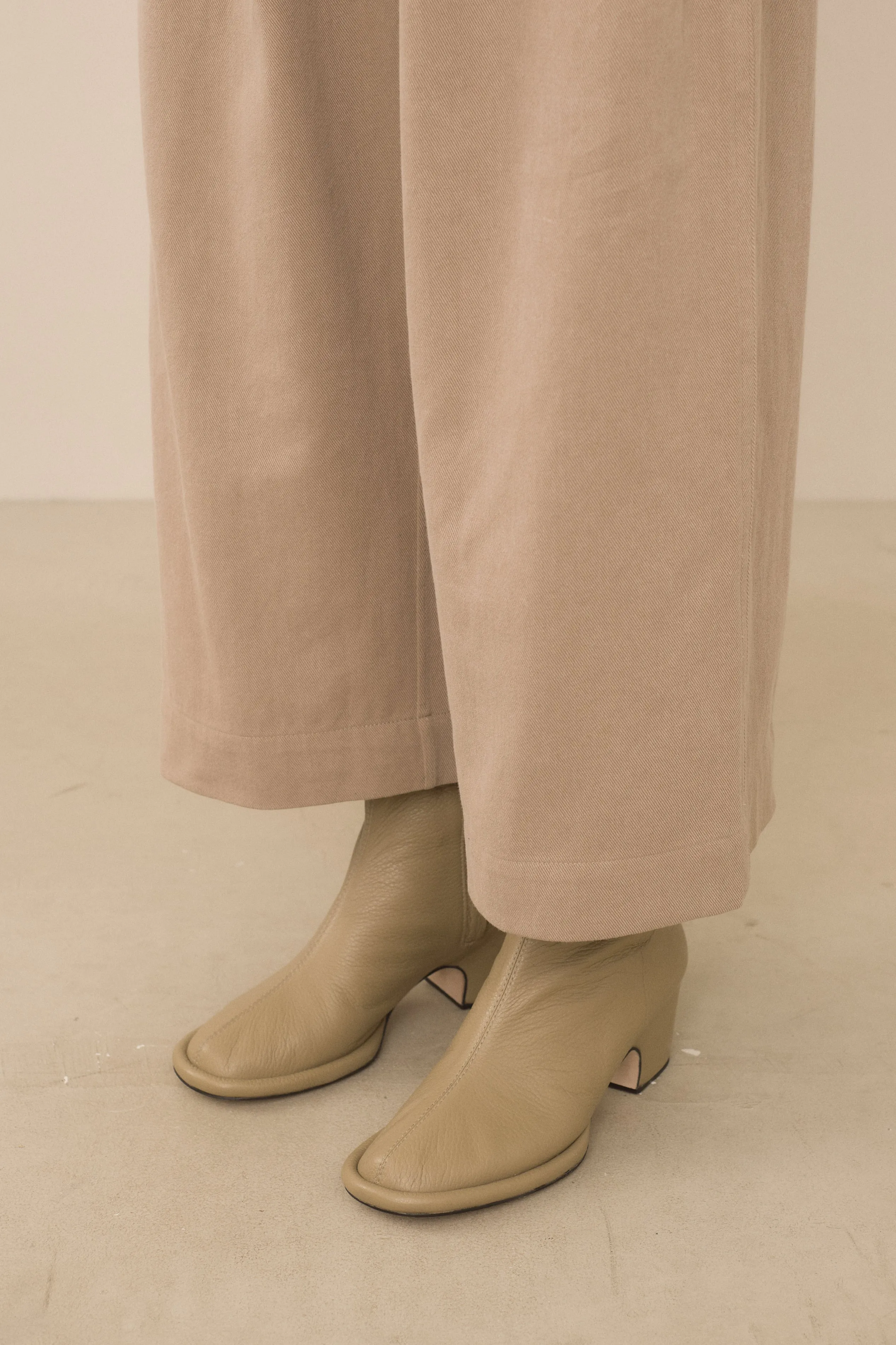 JUMPER PANTS sold by Lauren Manoogian product image thumbnail 5