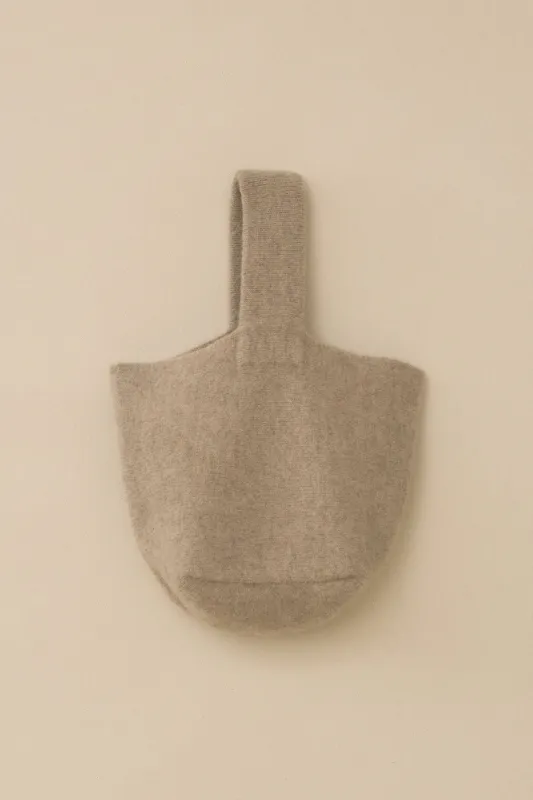 KNIT BUCKET made by Lauren Manoogian