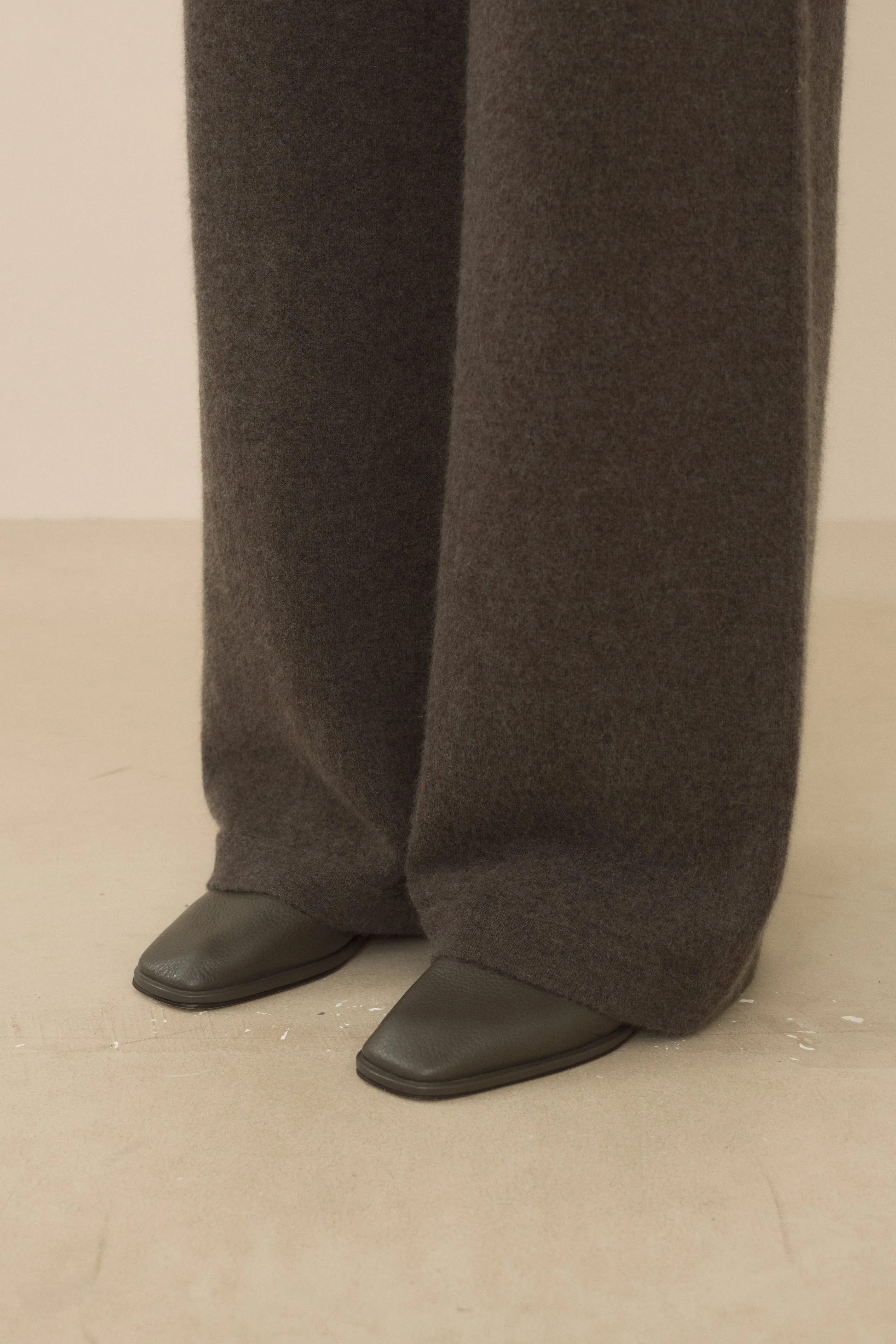 SOFT STRAIGHT PANTS sold by Lauren Manoogian product image thumbnail 5