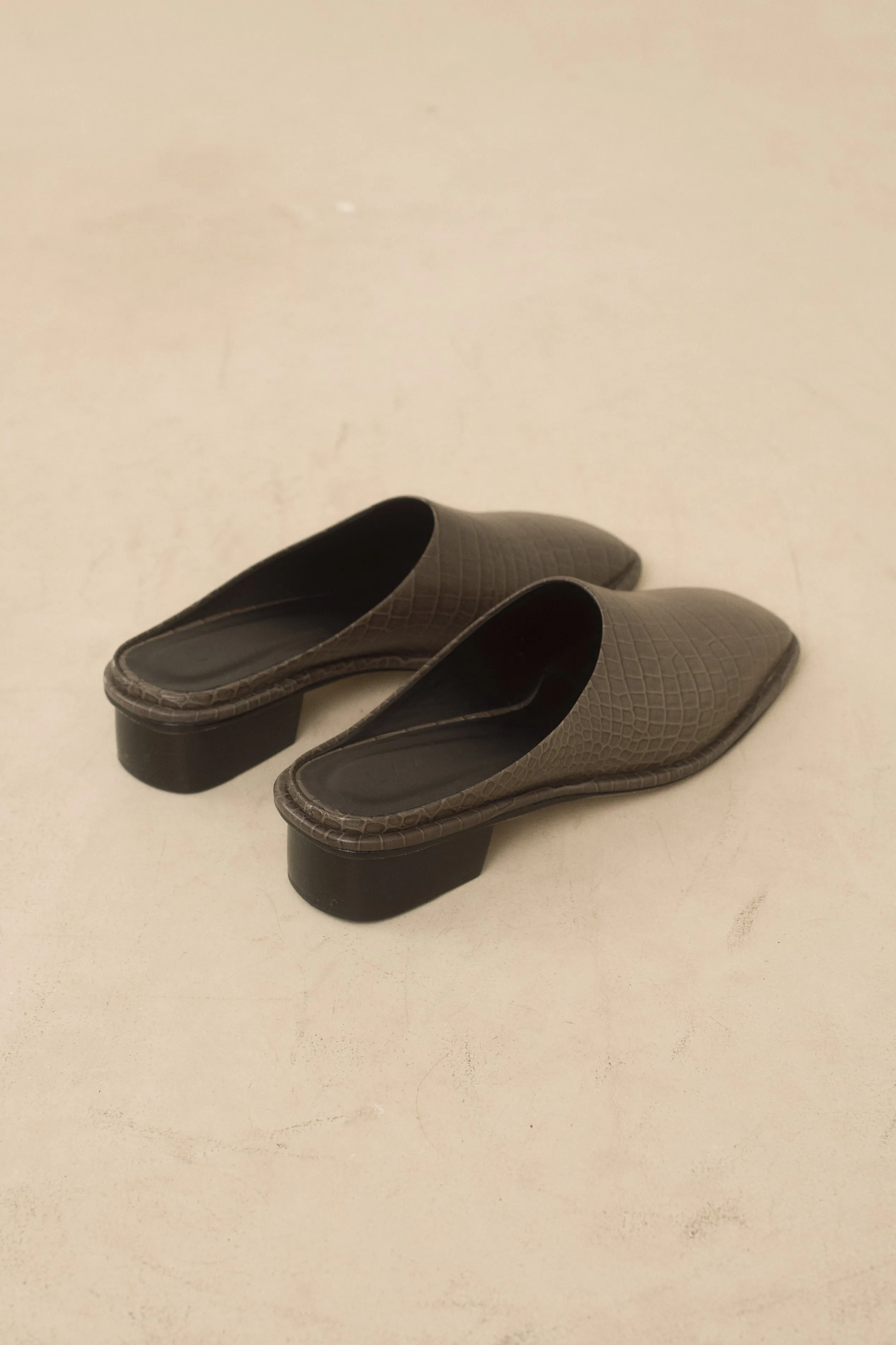 EMBOSSED SQUARE MULE sold by Lauren Manoogian product image thumbnail 2