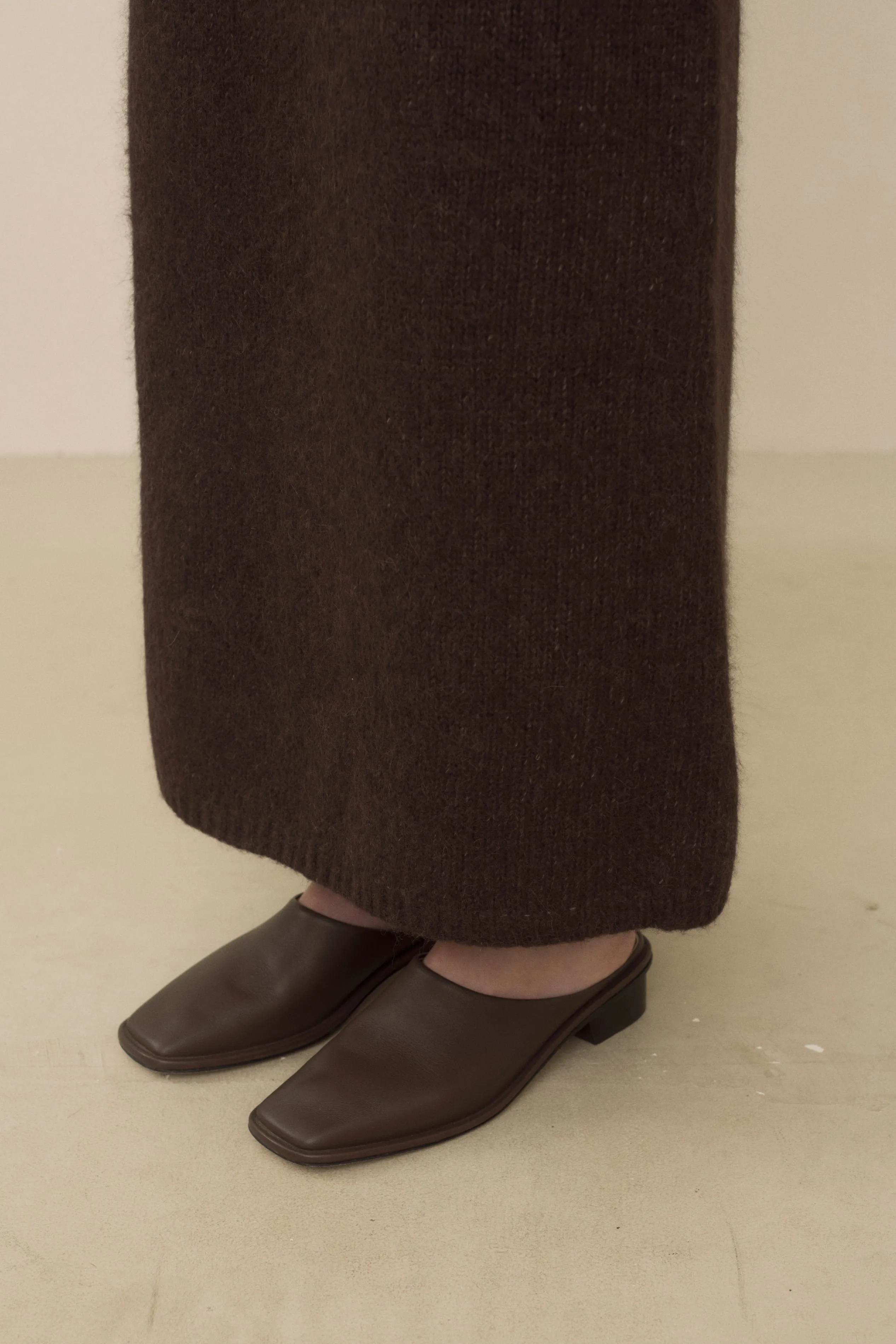 LOFT PENCIL SKIRT sold by Lauren Manoogian product image thumbnail 5