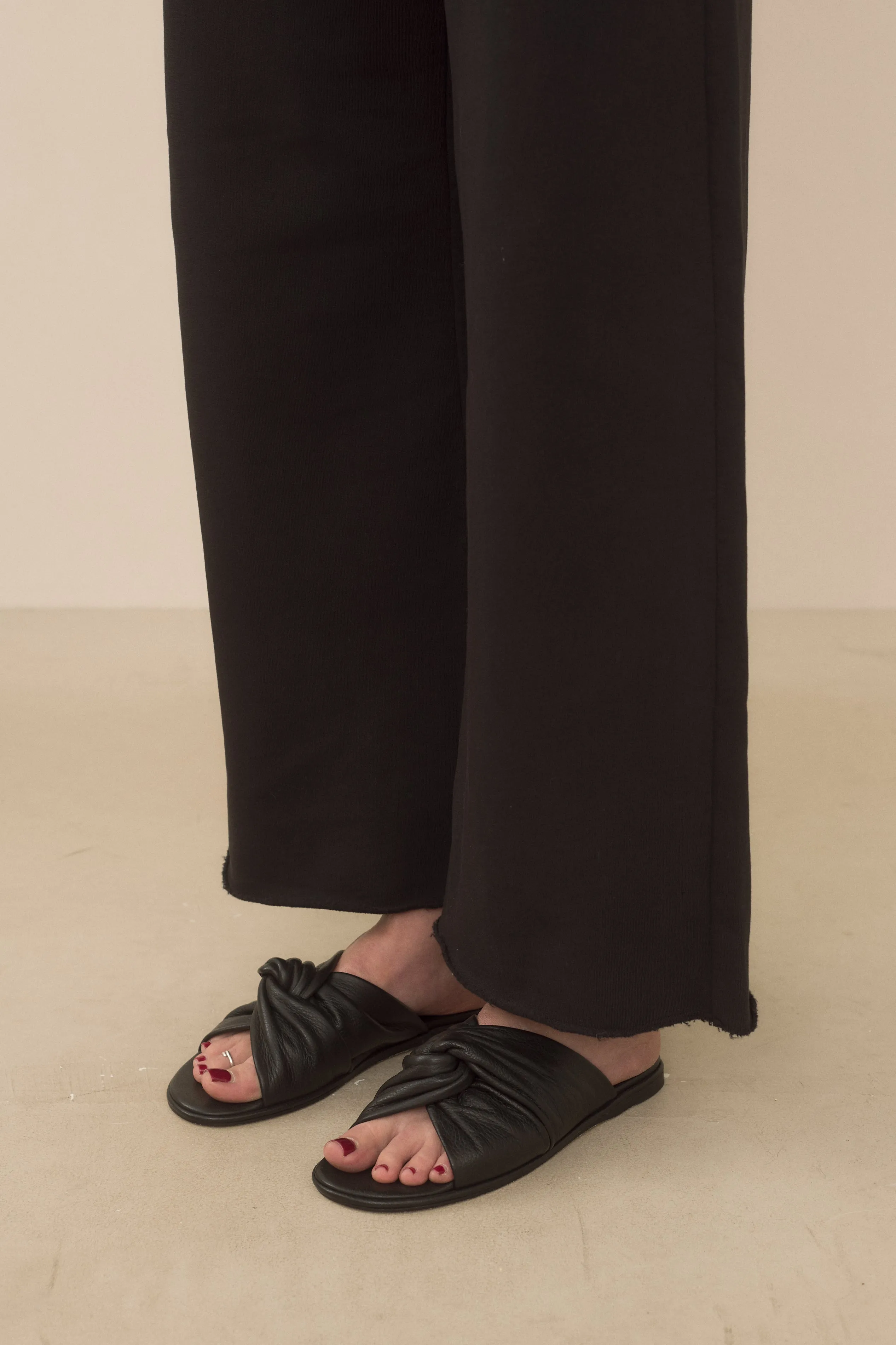 FLEECE PANTS sold by Lauren Manoogian product image thumbnail 5