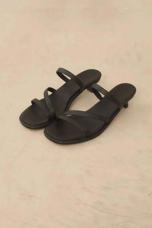 LINE HEEL made by Lauren Manoogian