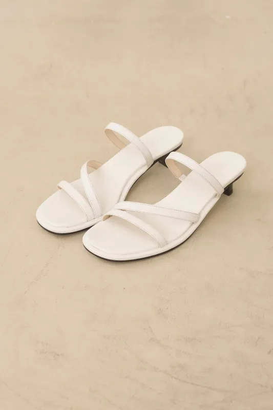 LINE HEEL made by Lauren Manoogian