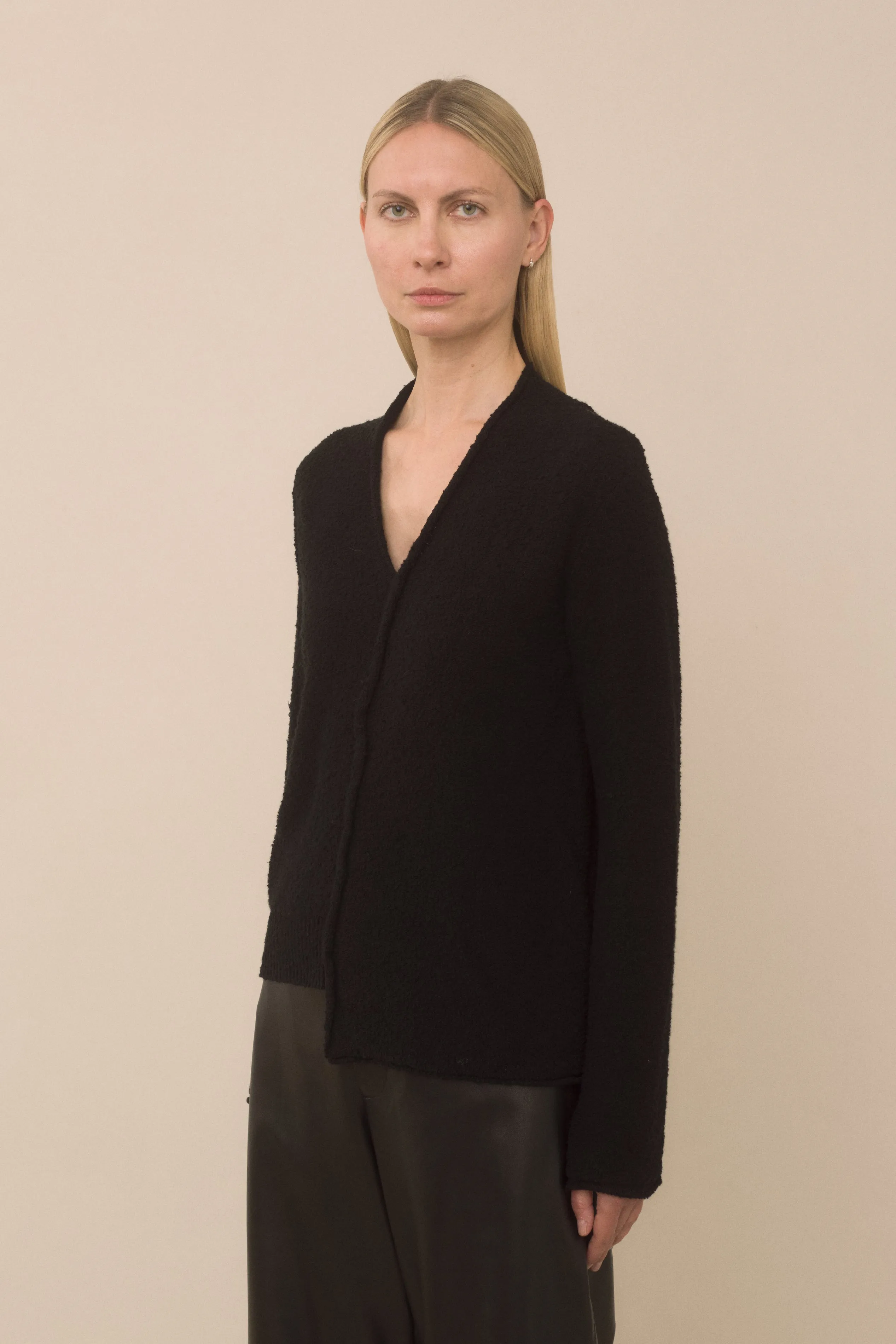 BOUCLE V NECK sold by Lauren Manoogian product image thumbnail 5