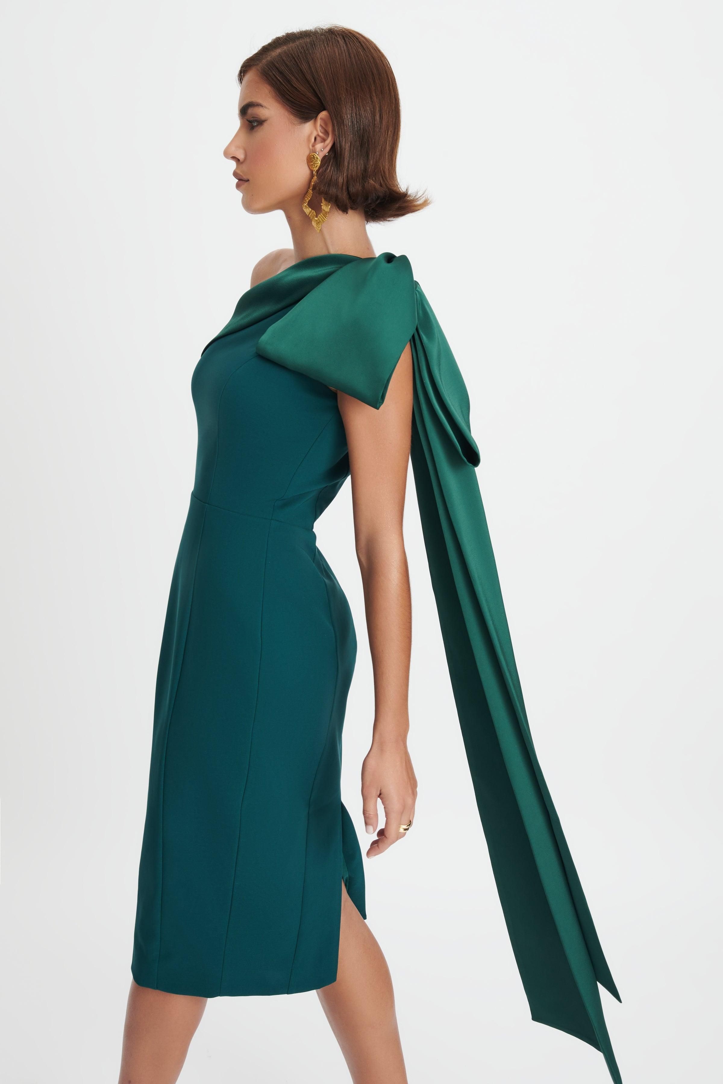 GEMMA One Shoulder Bow Detail Midi Dress In Emerald Green sold by Lavish Alice product image thumbnail 4