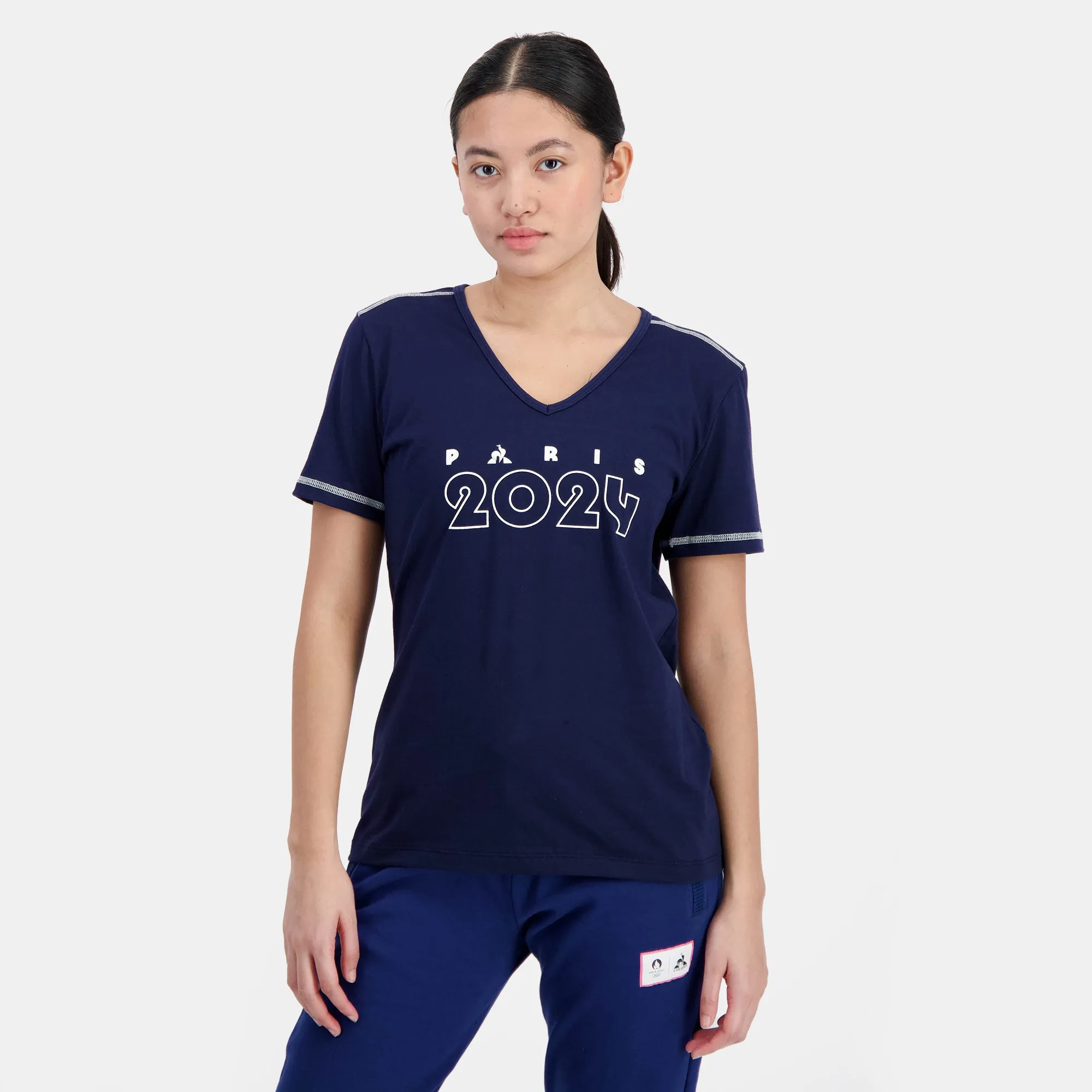 2410584-GRAPHIC P24 Tee SS Col V N°1 W bleu nuit | T-shirt Femme sold by Le Coq Sportif