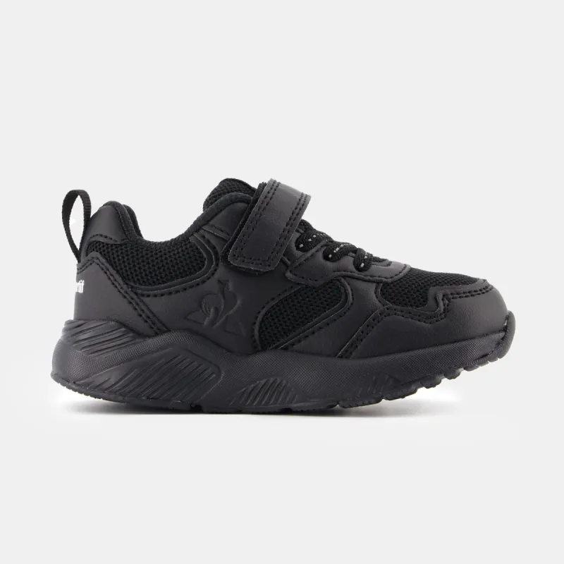 2422818-LCS RUNNER INF triple black | Chaussures à scratch noires RUNNER bébé sold by Le Coq Sportif
