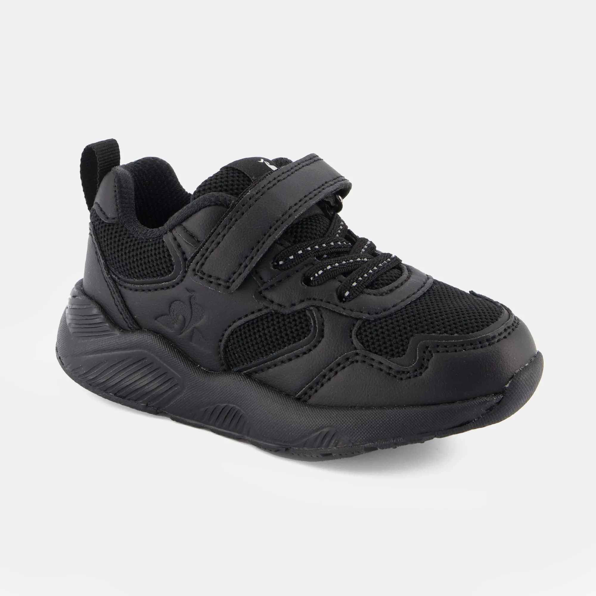 2422818-LCS RUNNER INF triple black | Chaussures à scratch noires RUNNER bébé sold by Le Coq Sportif product image thumbnail 2